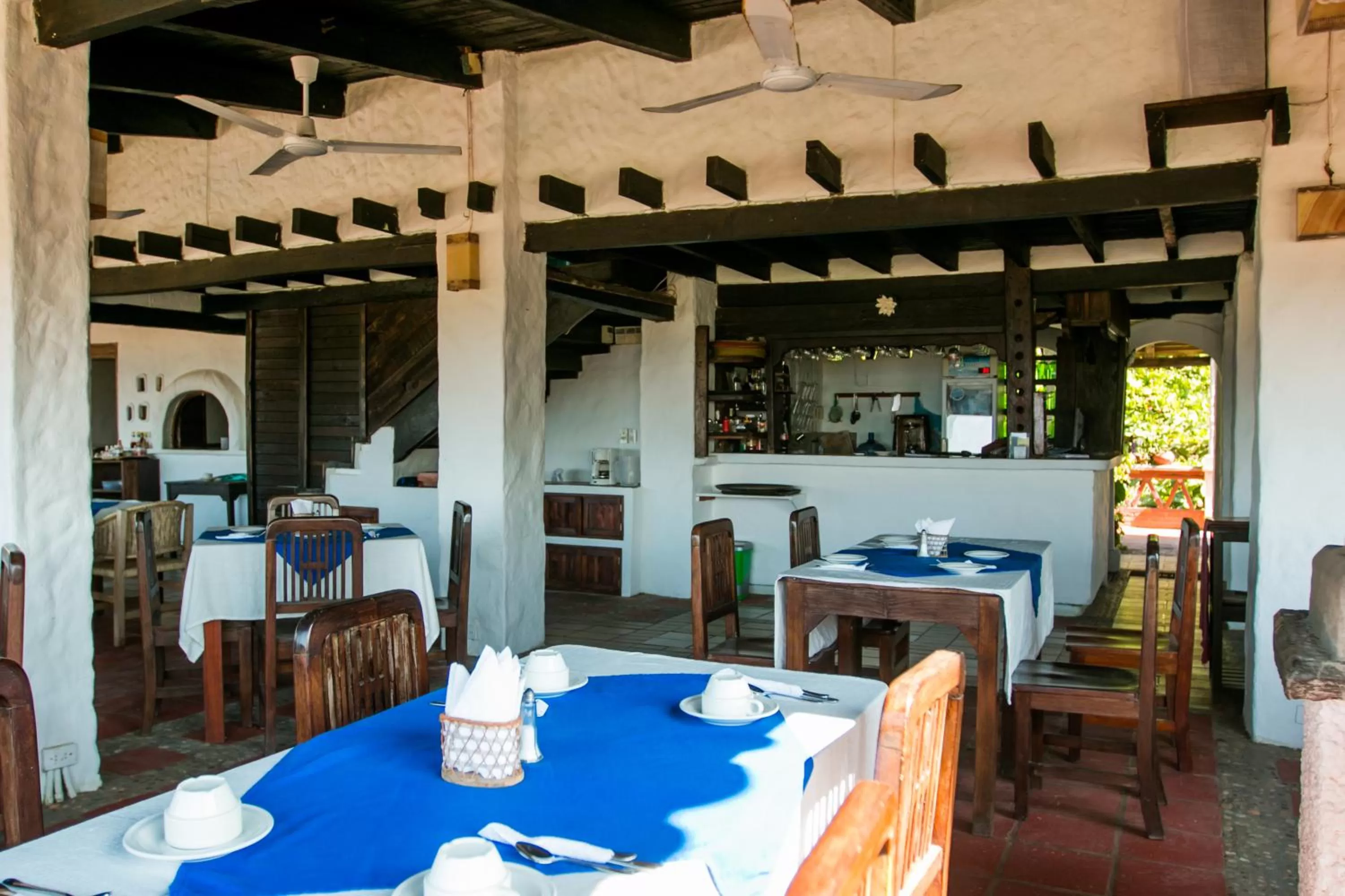 Restaurant/places to eat in Hotel Arcoiris