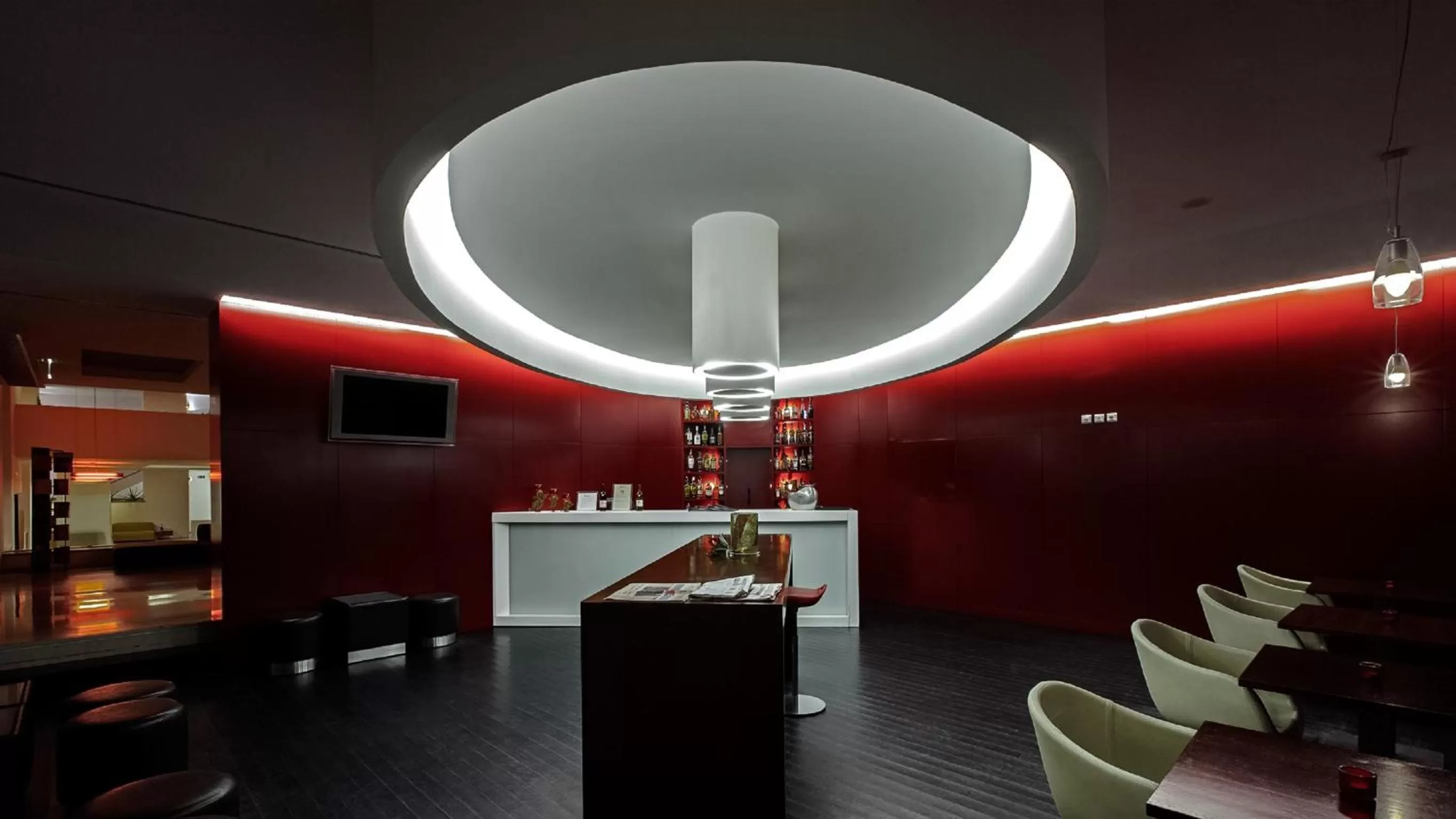 Lounge or bar in Hotel Jeronimos 8