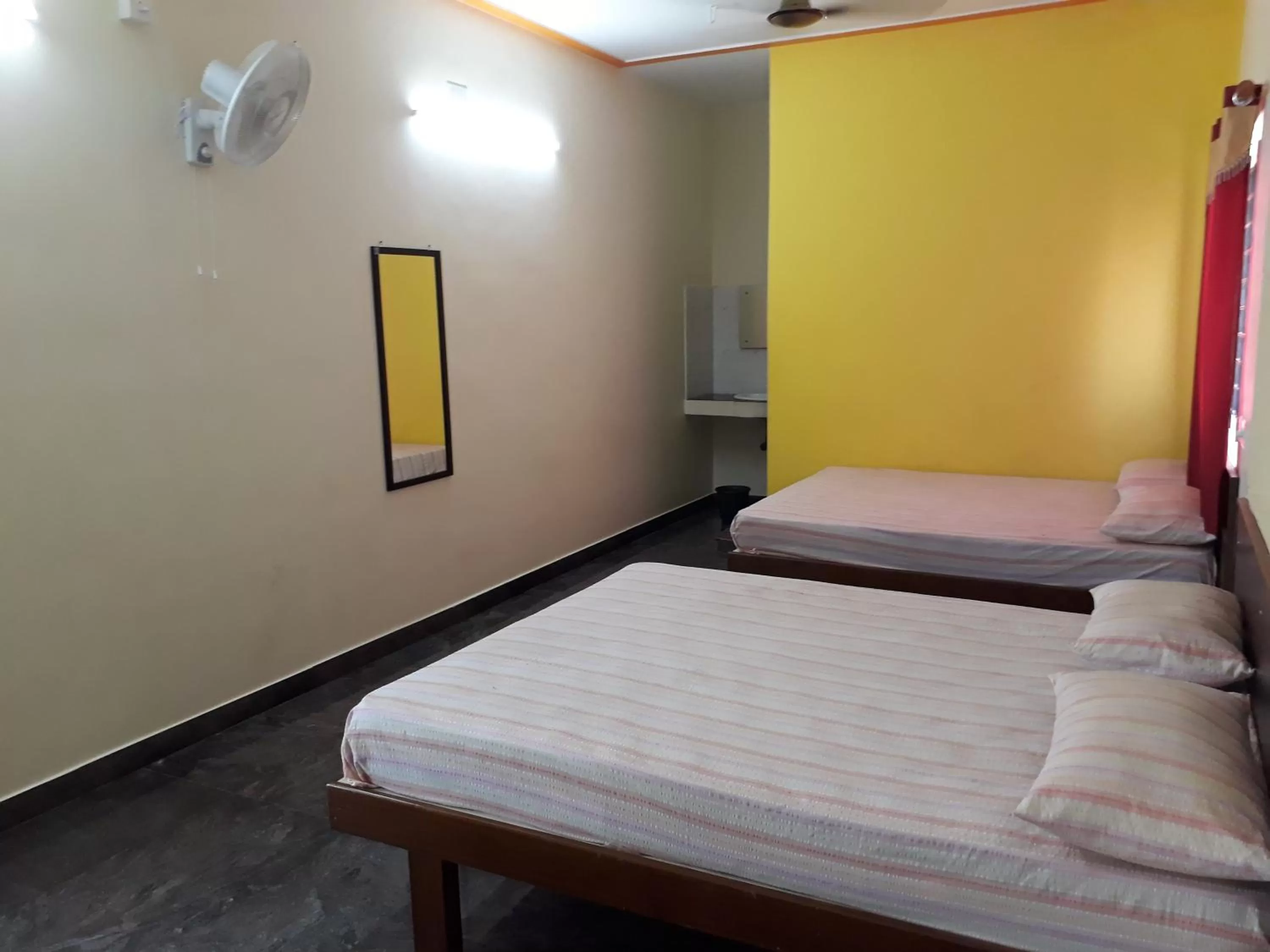 Bed in Pattiah Naidu Palace