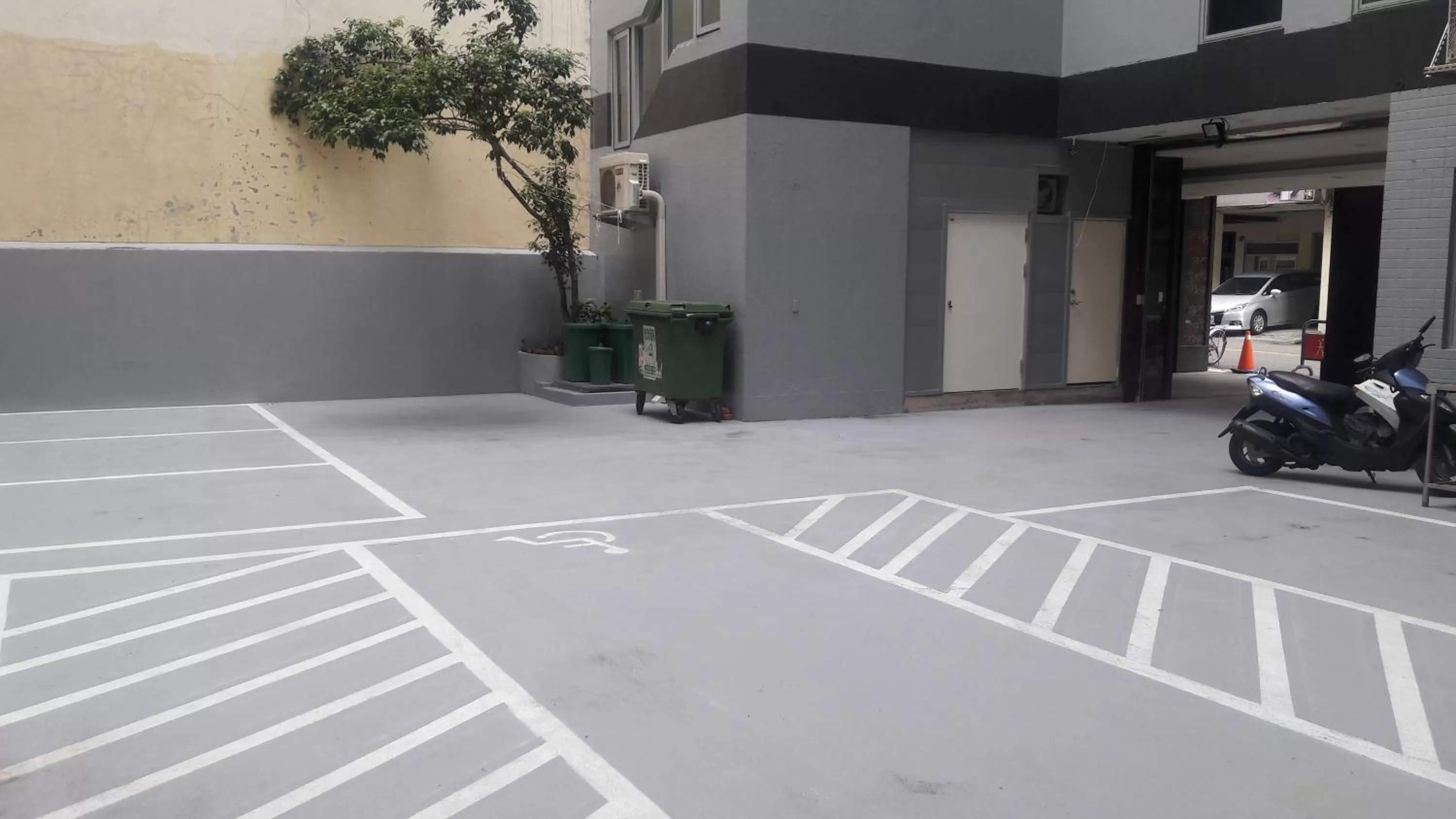 Area and facilities in Mei Hotel