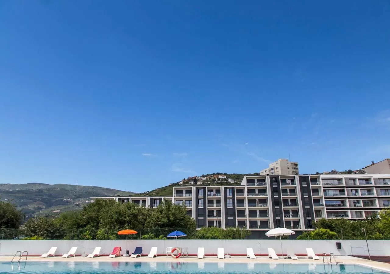 Swimming pool in Hotel Columbano