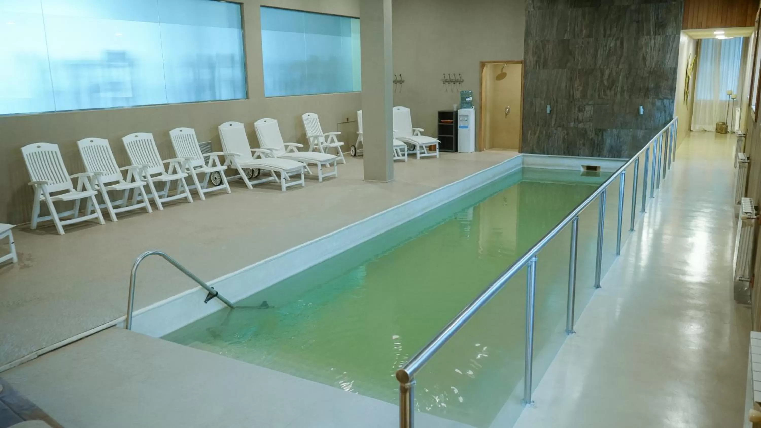 Swimming pool in Hotel Canal Beagle