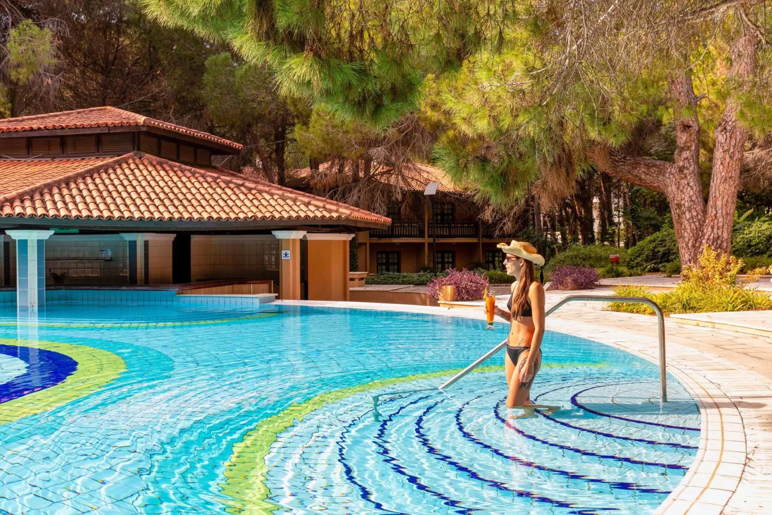 Swimming pool in Asteria Family Resort Belek