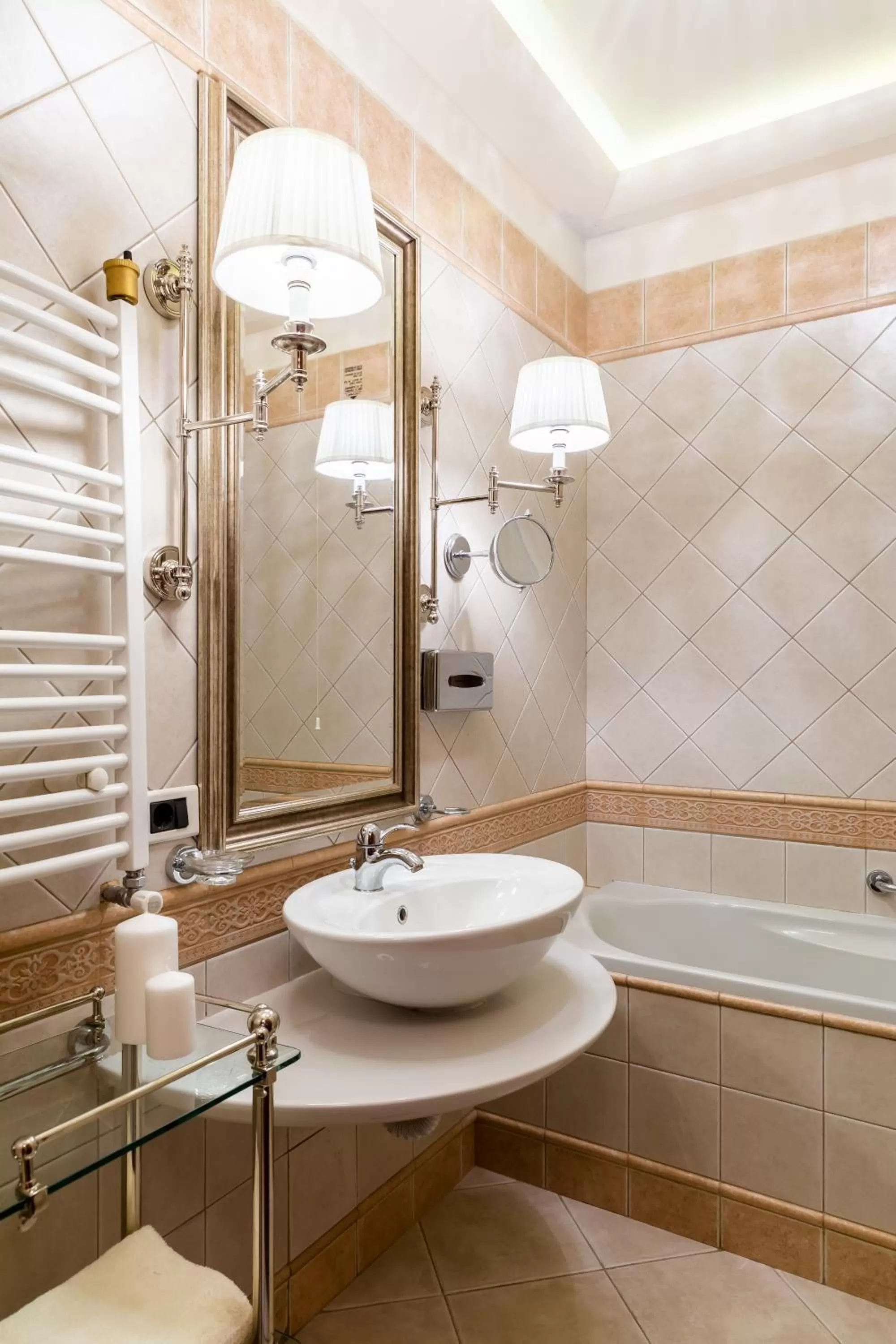 Bathroom in Suter Palace Heritage Boutique Hotel