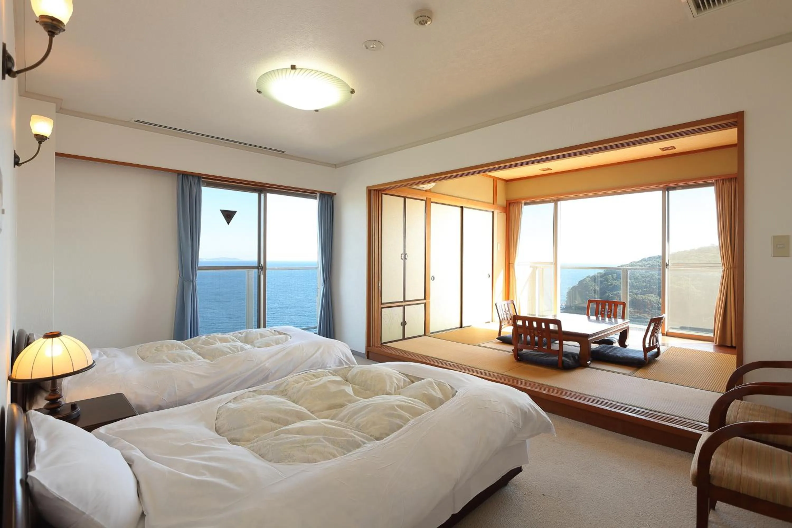 Family Room with Side Sea View in Manazuru Marin Hotel