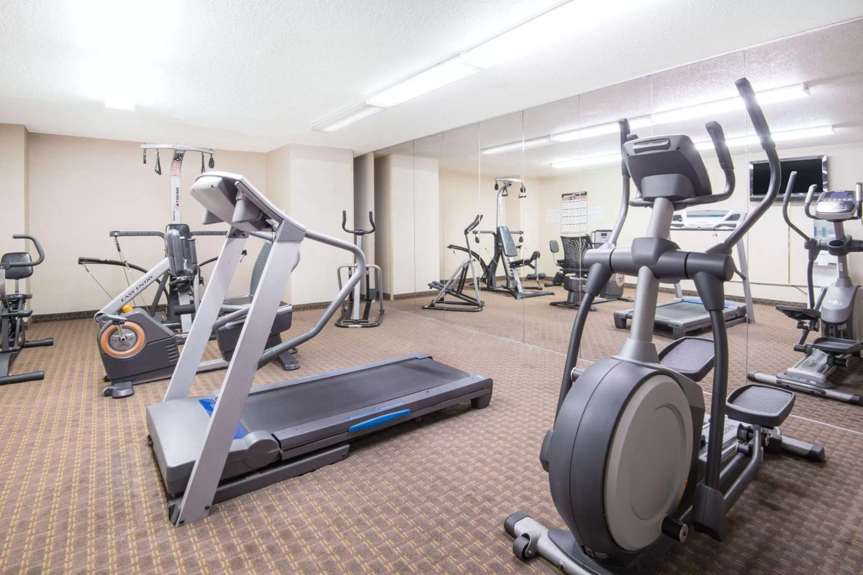 Fitness centre/facilities in Ramada by Wyndham Enid
