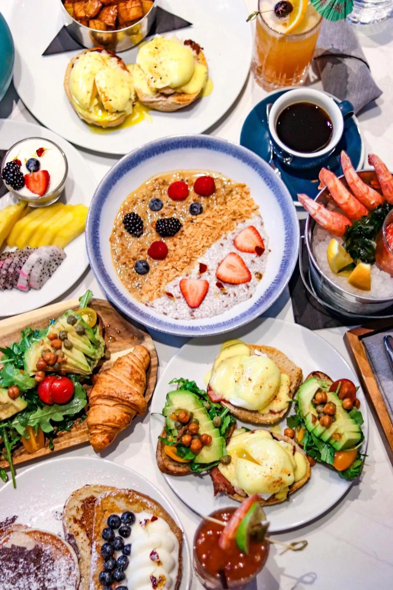 Restaurant/places to eat in Seaside Hotel North Vancouver