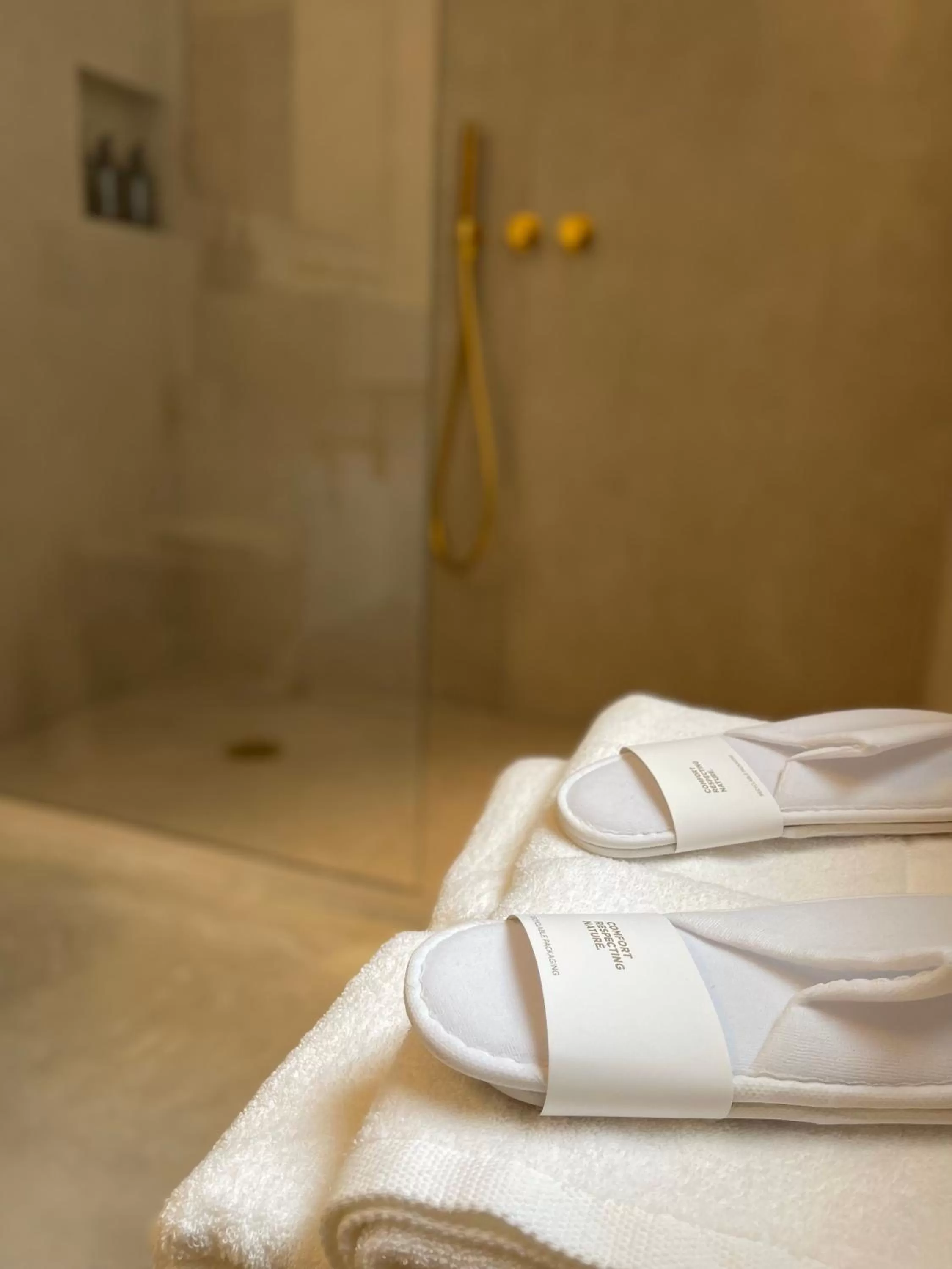 towels in Meem Townhouse