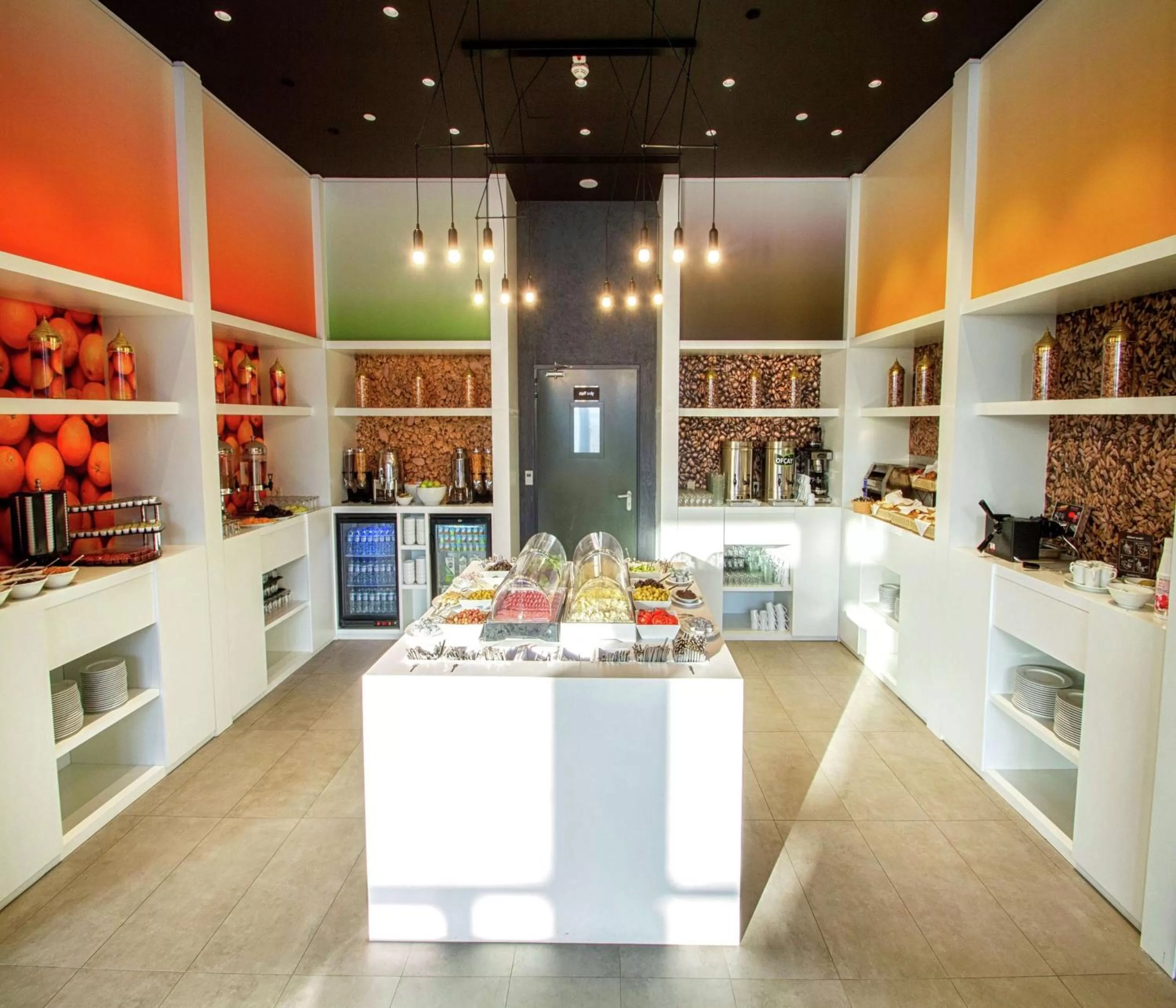 Dining area in Hampton By Hilton Bolu