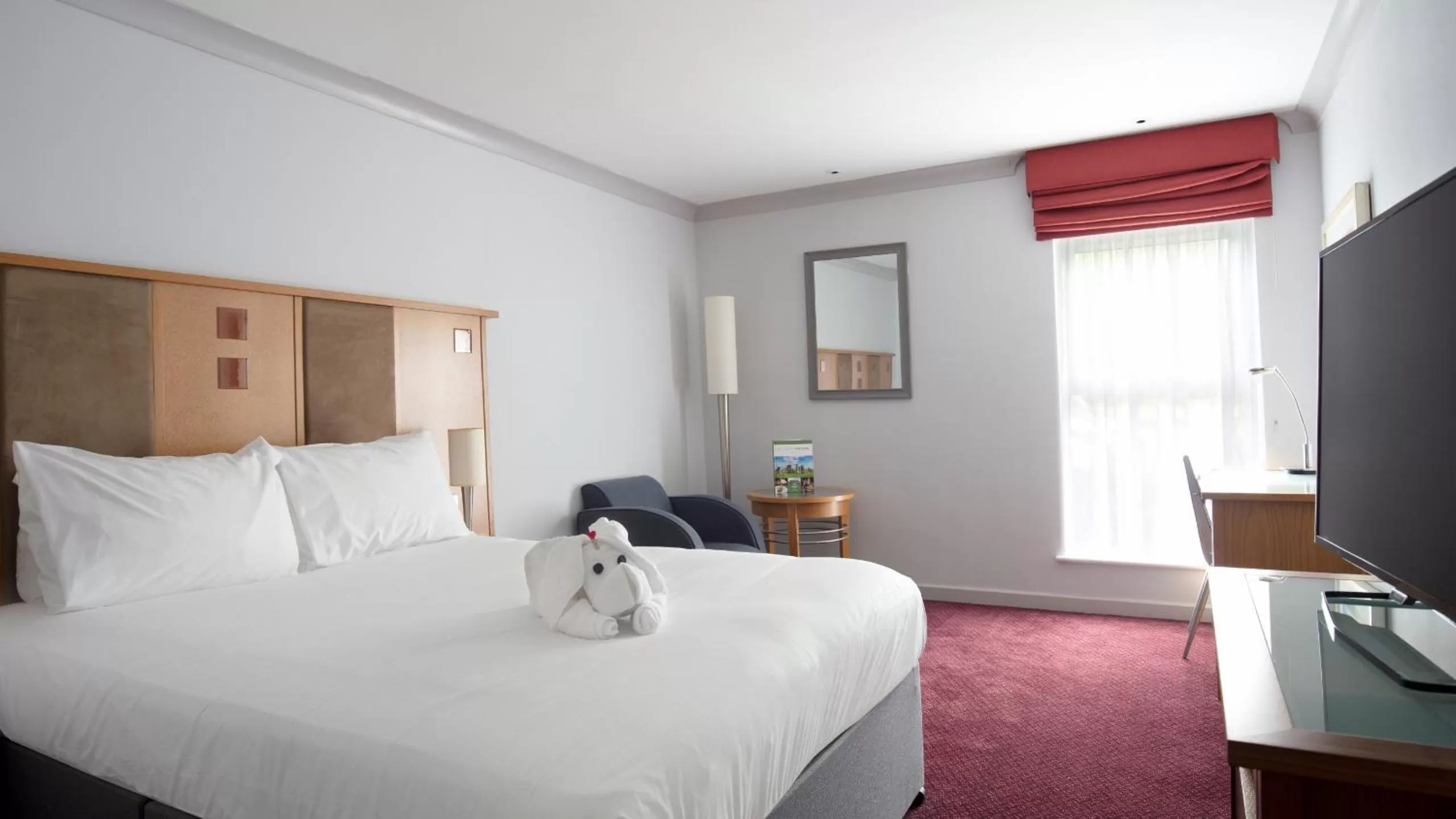 Property building, Bed in Alexandra House