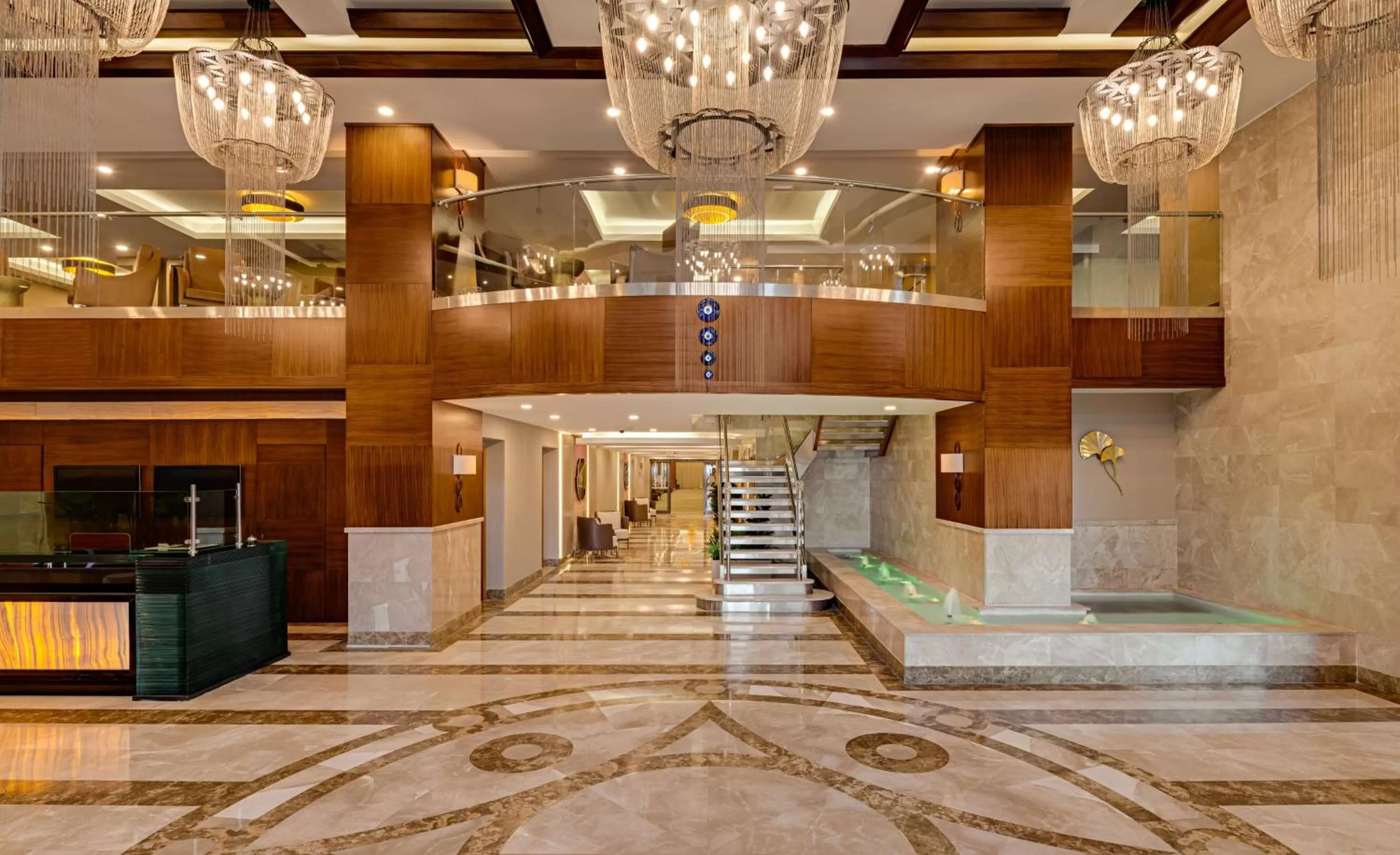 Lobby or reception in Doubletree by Hilton Van