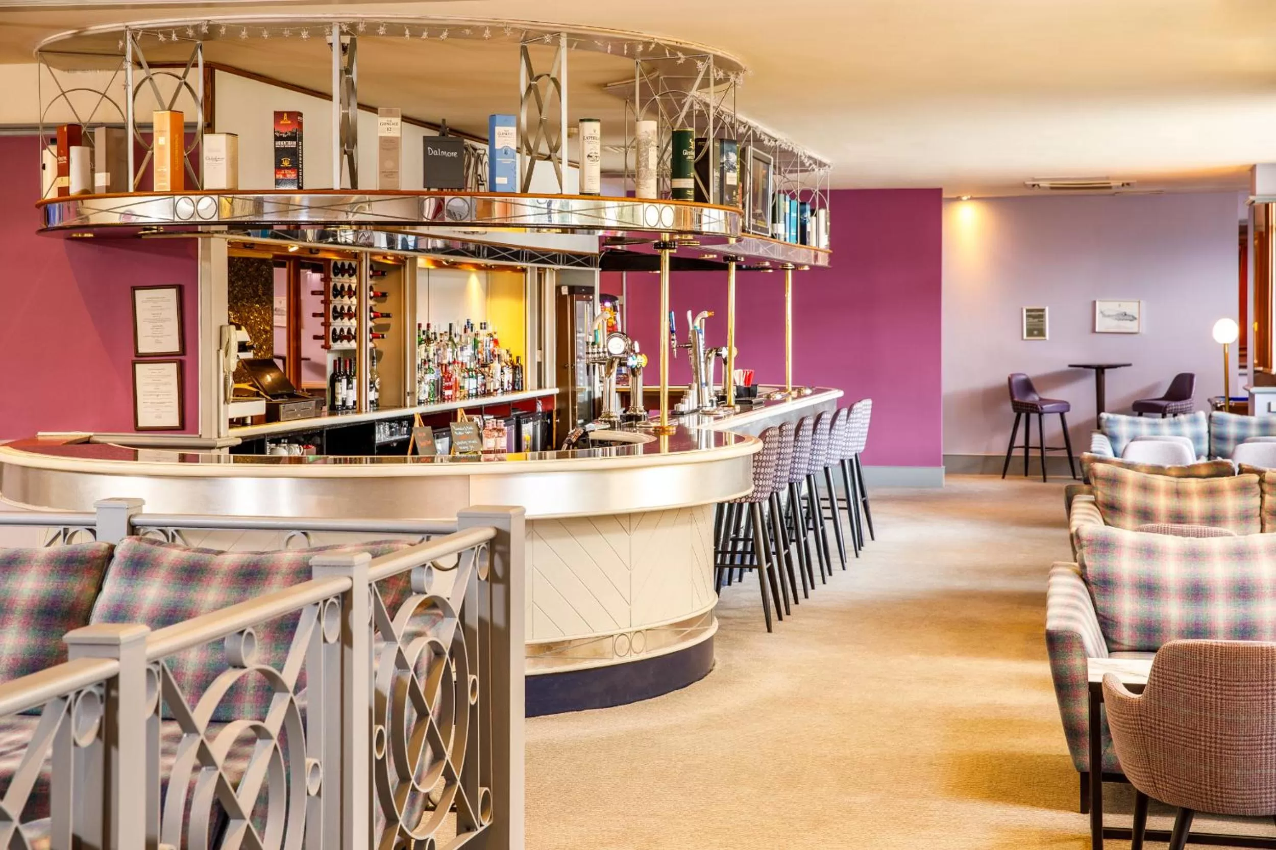Lounge or bar in Mercure Ayr Hotel