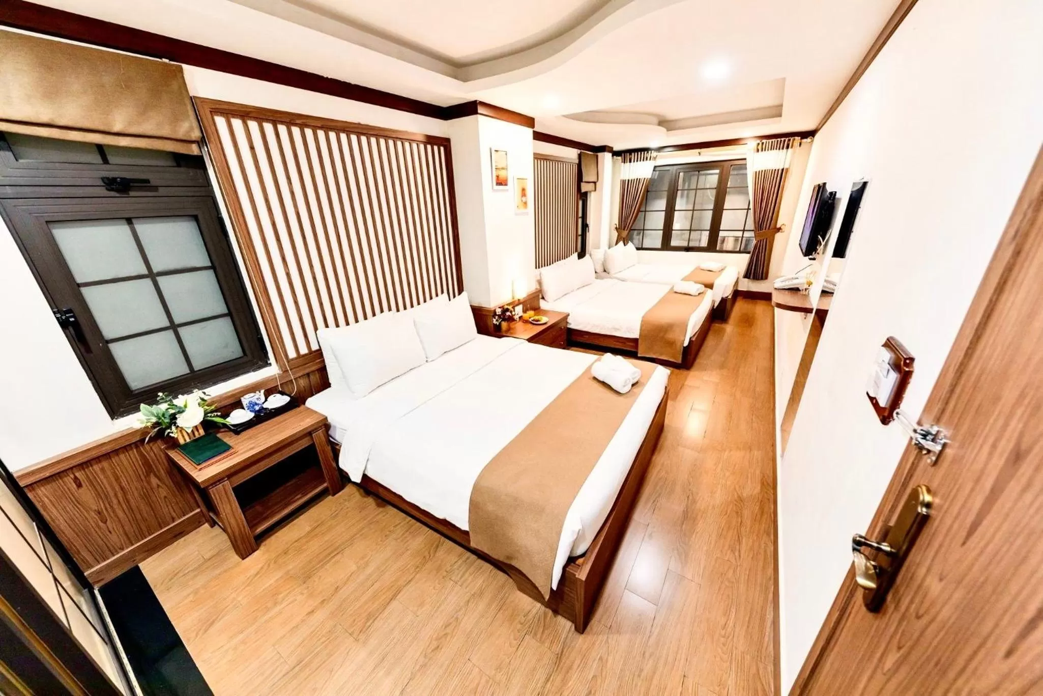 Bed in Khai Ngoc Hotel