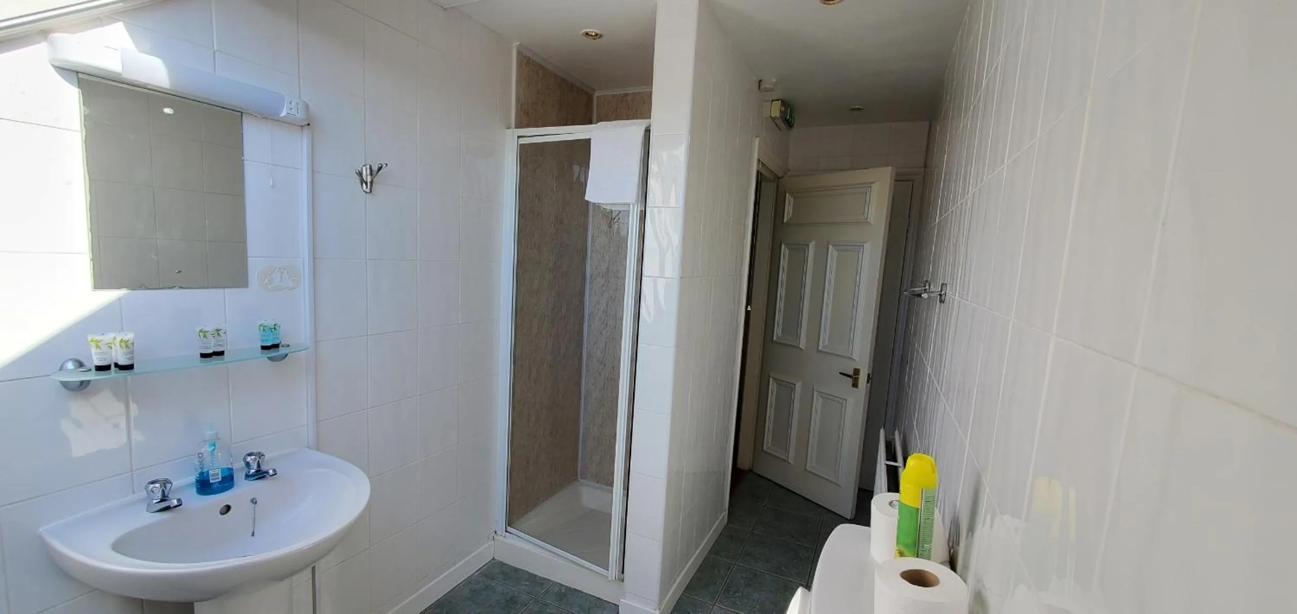 Bathroom in Diamonds Guest House