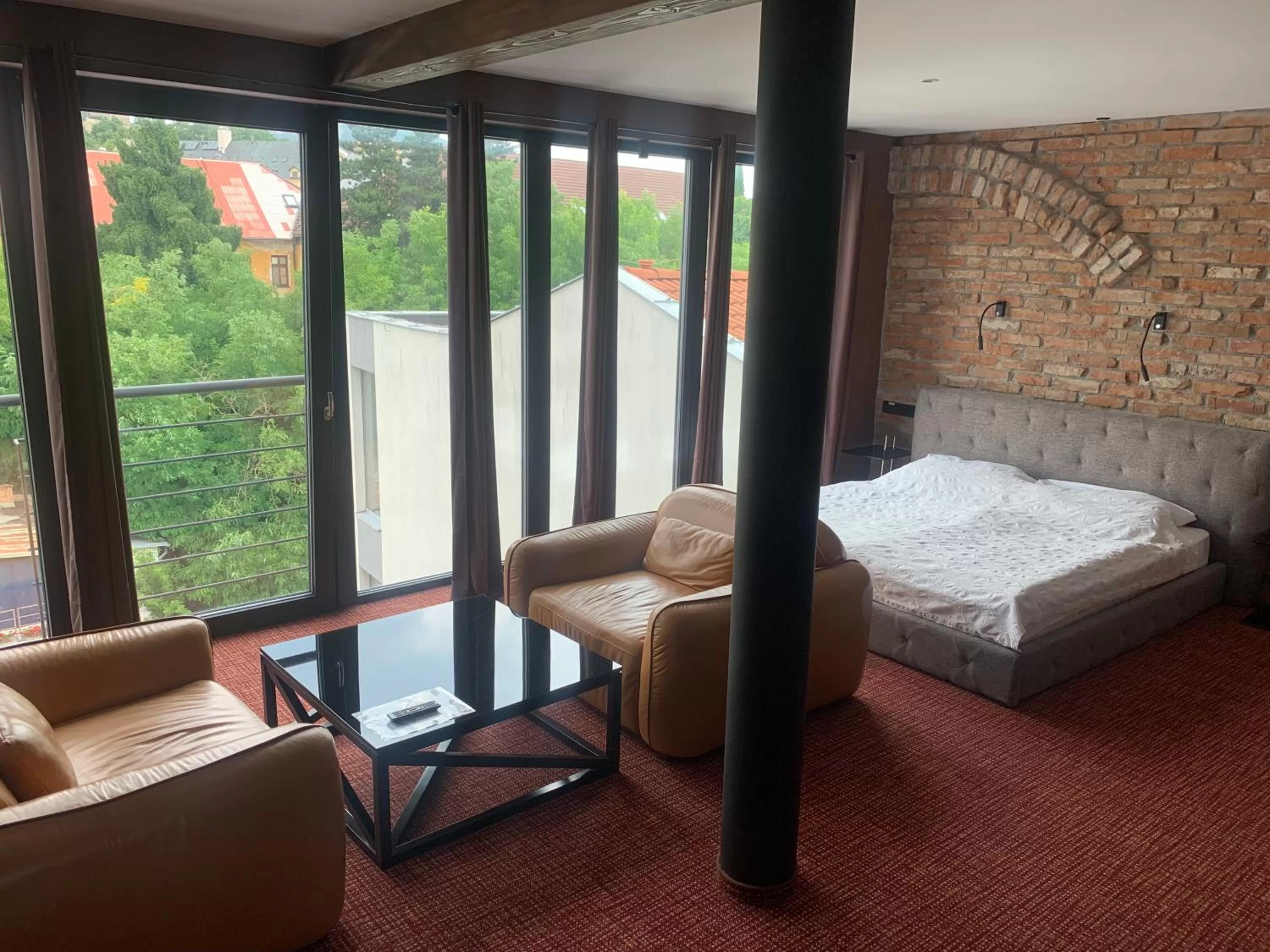 Bed in Hotel Alexander's