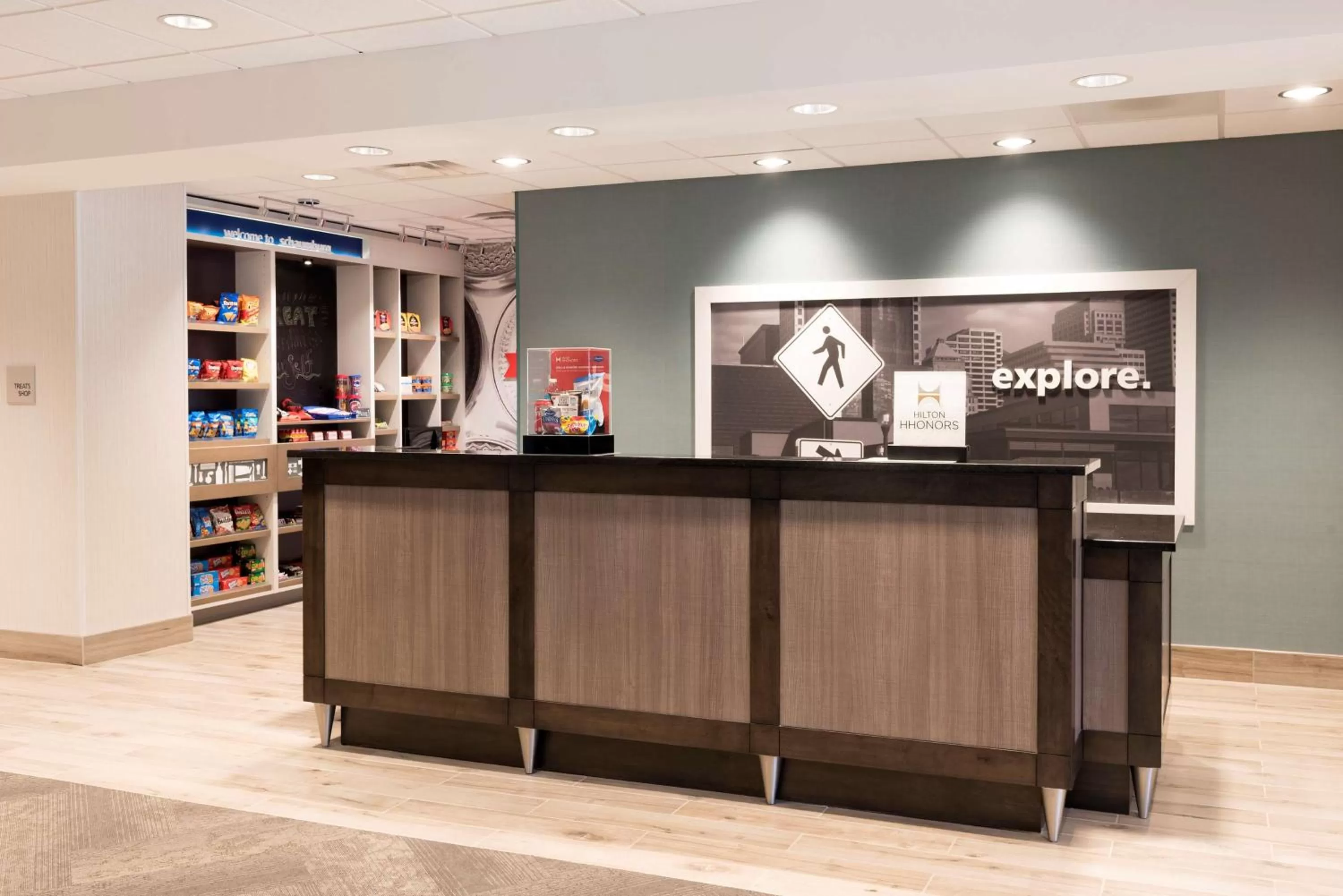 Lobby or reception in Hampton Inn & Suites by Hilton Chicago Schaumburg IL