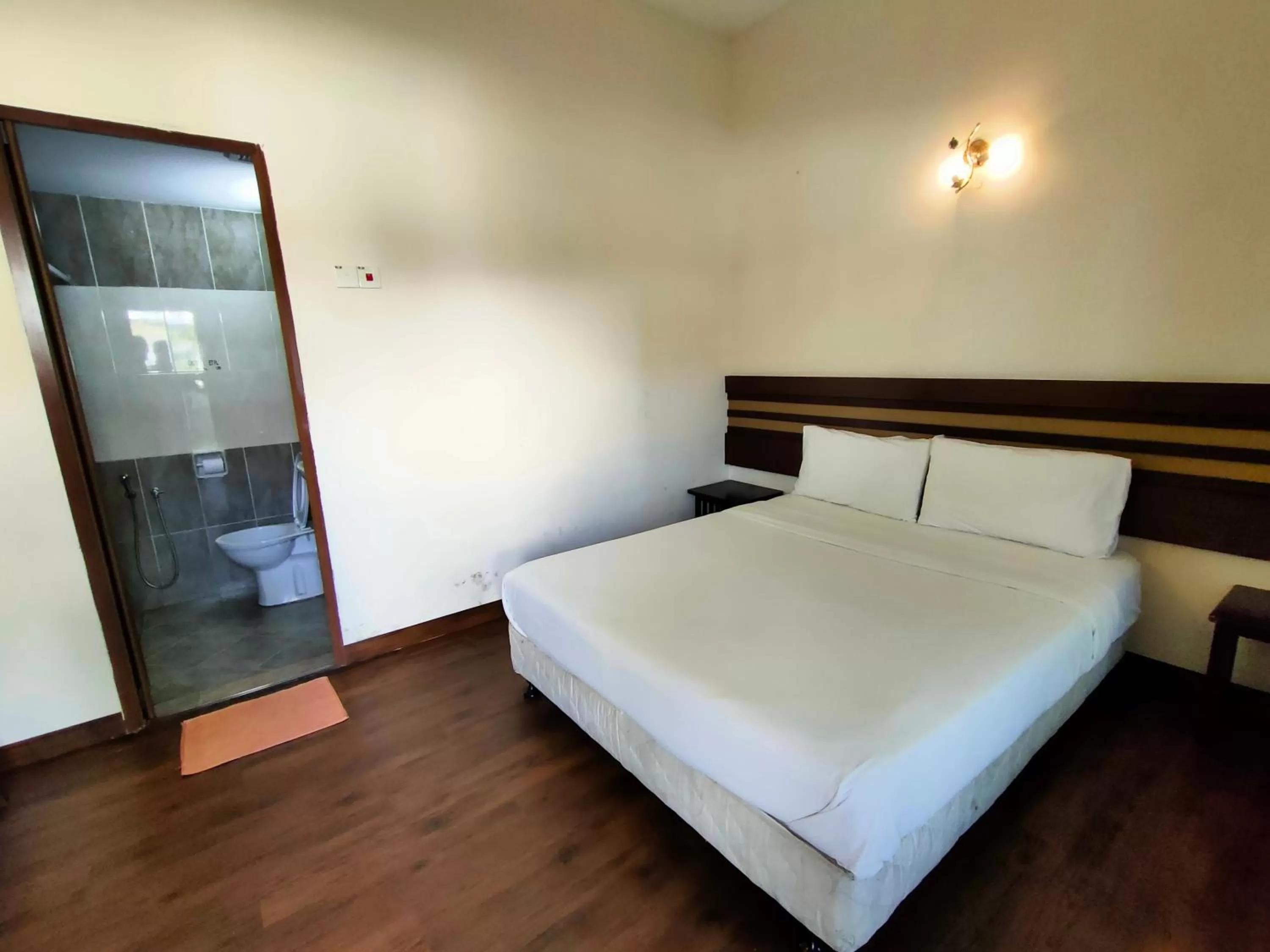 Bedroom, Bed in Cozzy Motel Malacca