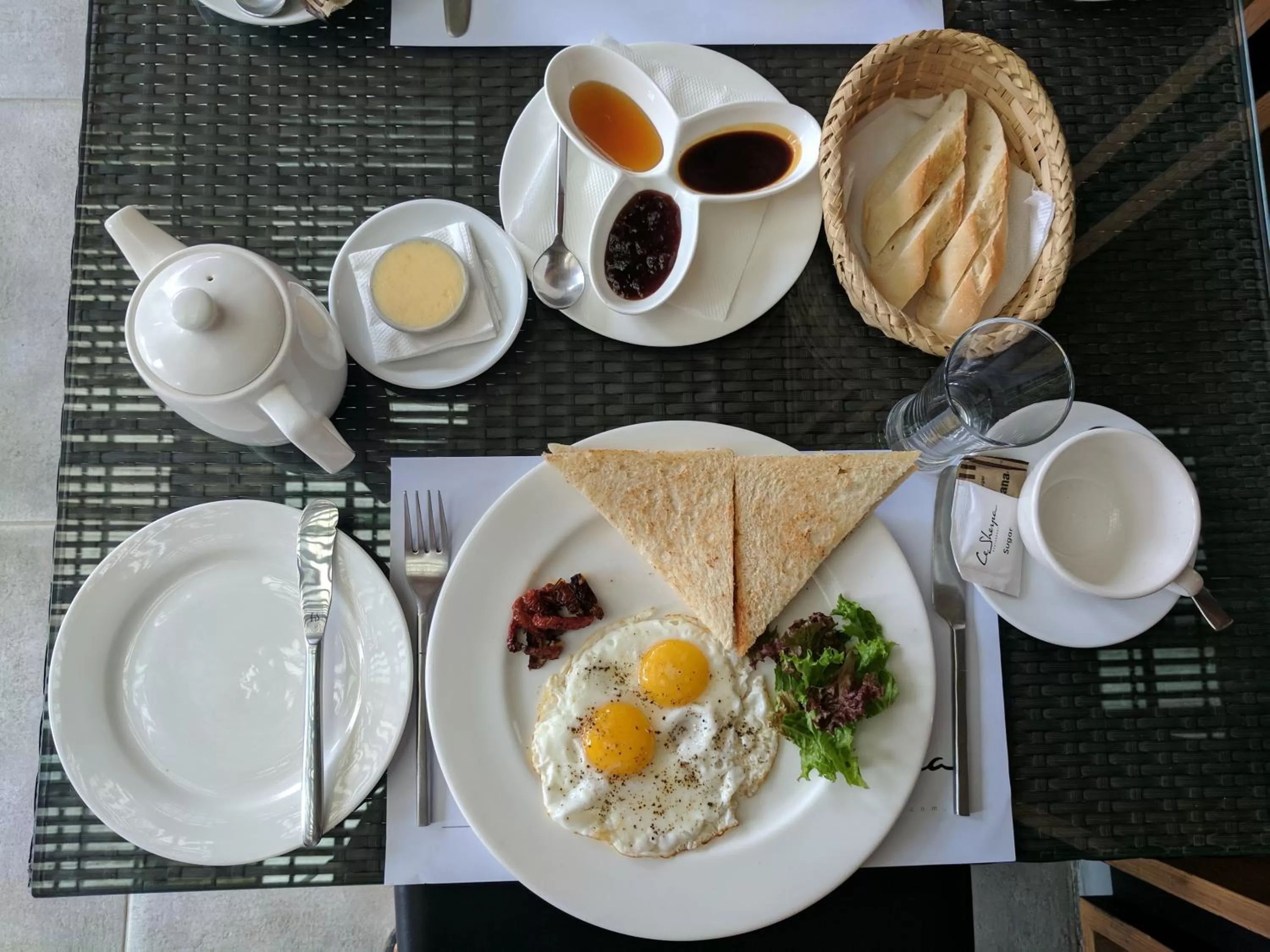 Restaurant/places to eat, Breakfast in The Museum