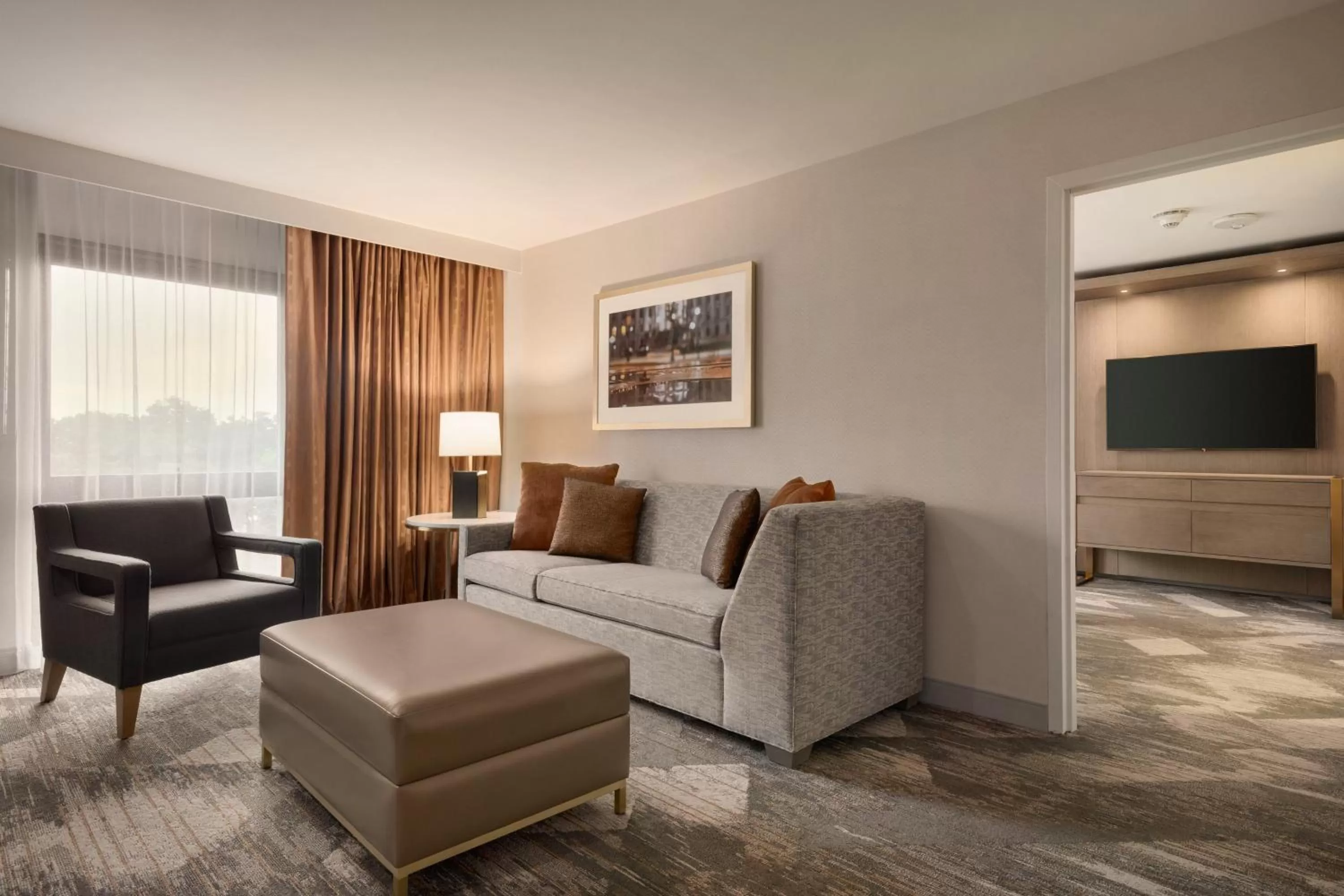 Bedroom in Sheraton Madison Hotel