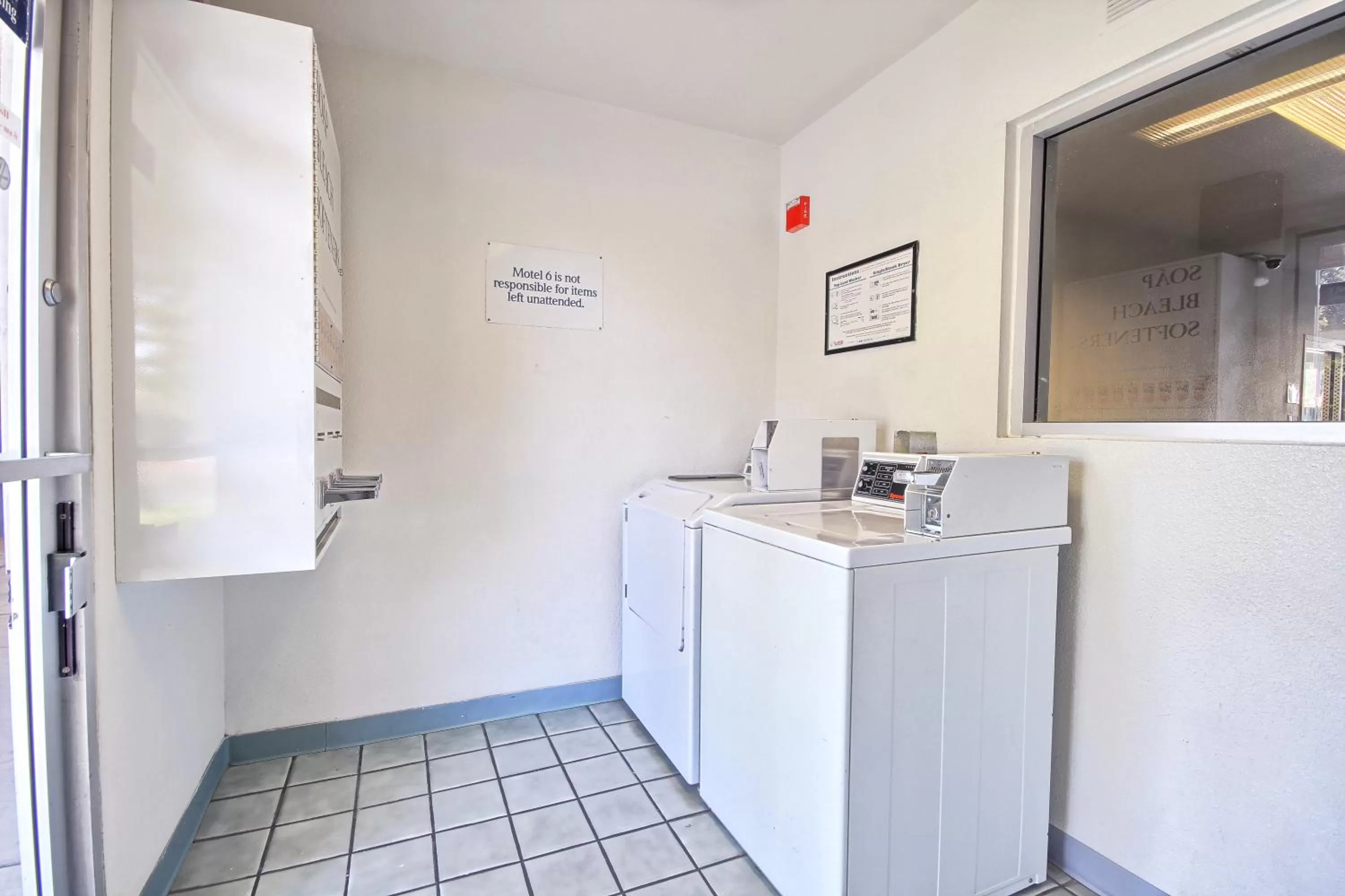 Area and facilities in Motel 6-Porterville, CA