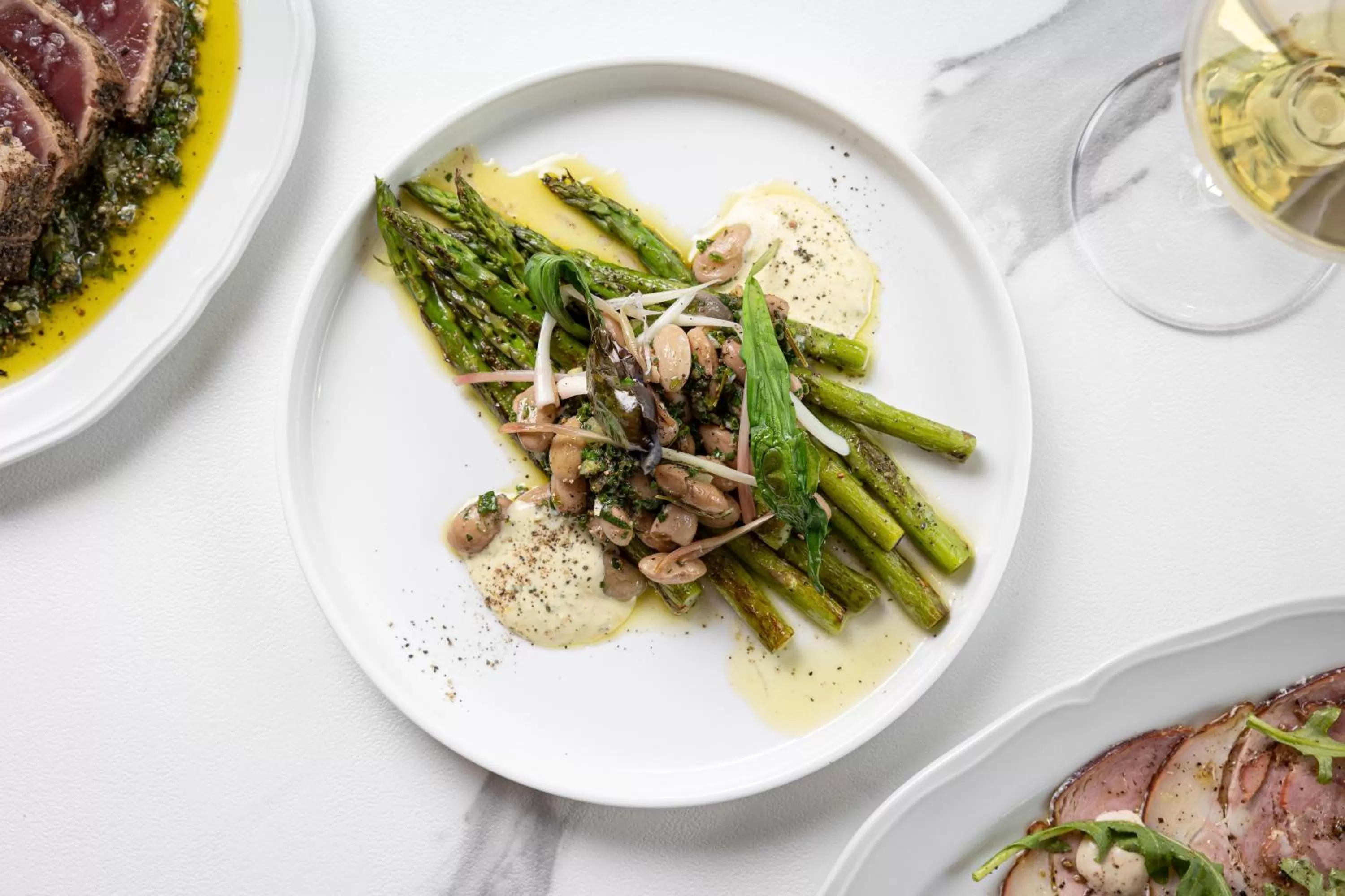 Restaurant/places to eat in Cambria Hotel Boston Somerville