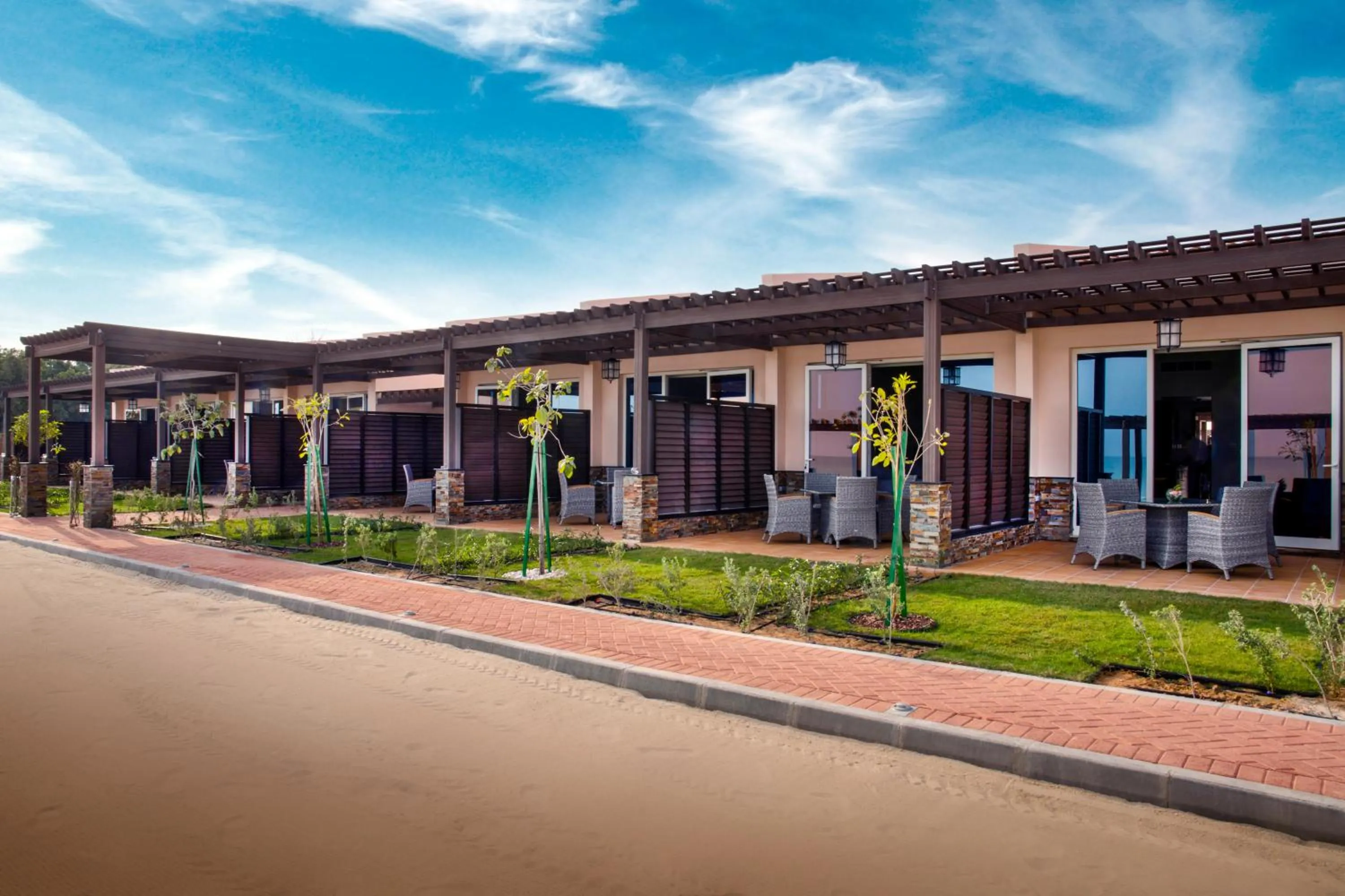 Patio in Danat Jebel Dhanna Resort