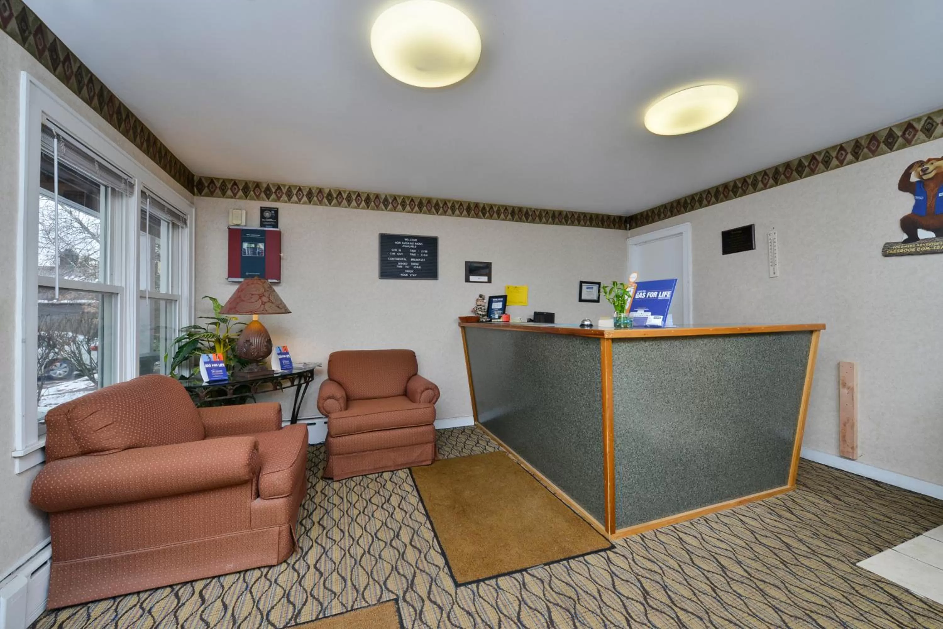 Lobby or reception in Travelodge by Wyndham Great Barrington Berkshires