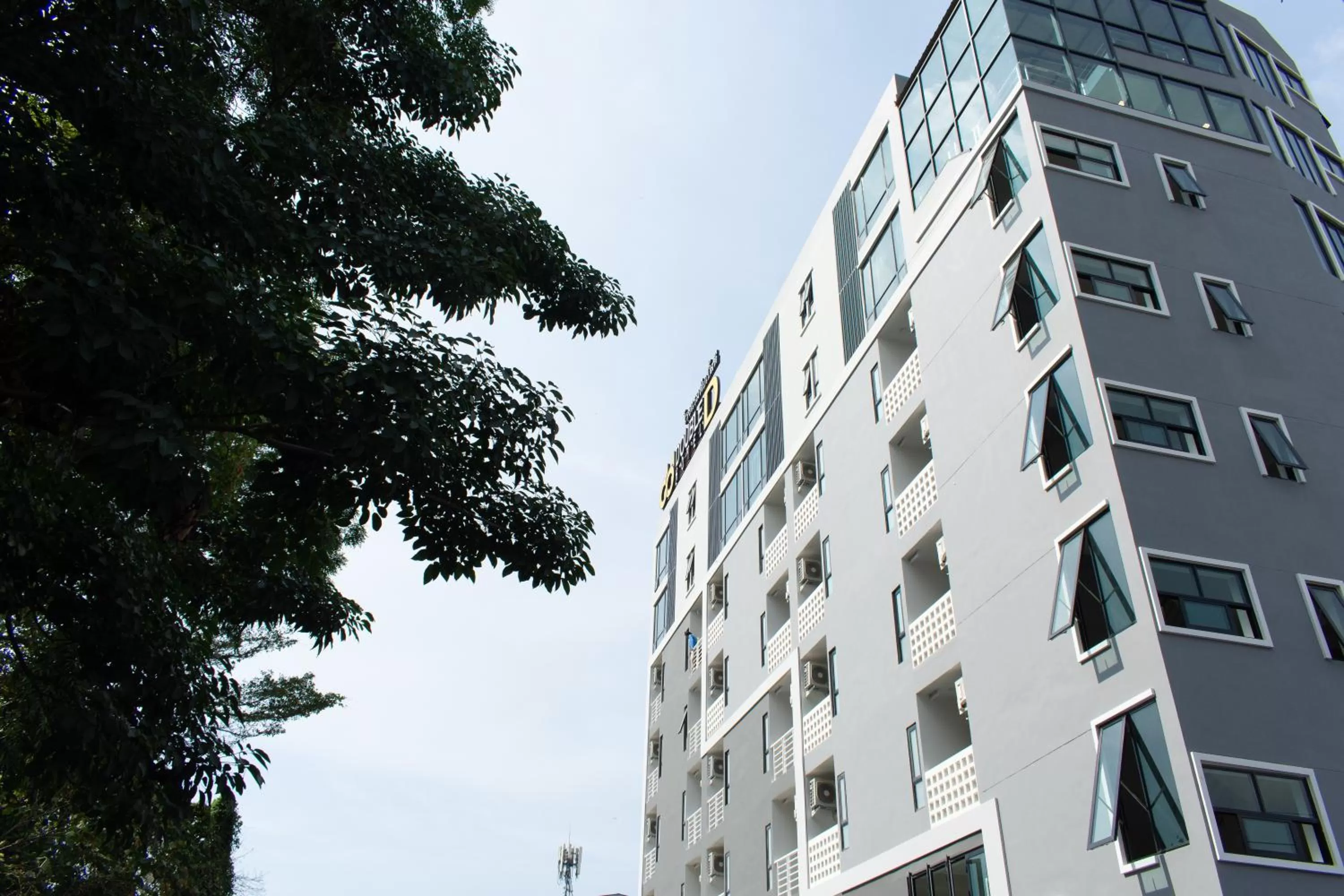 Property building in โรงแรมดับเบิ้ลดี ปากเกร็ด Double D hotel