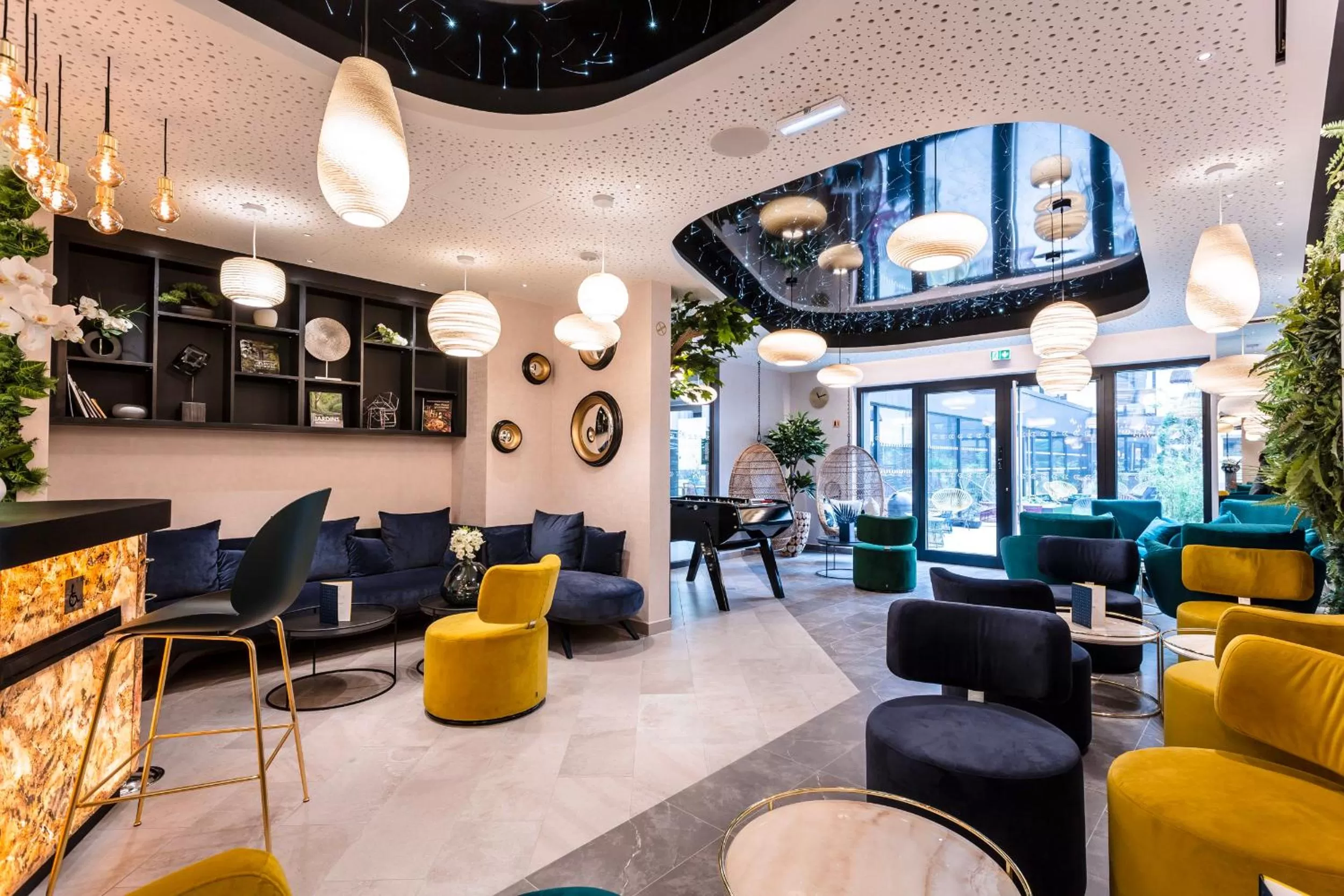 Communal lounge/ TV room in voco Strasbourg Centre - The Garden by IHG