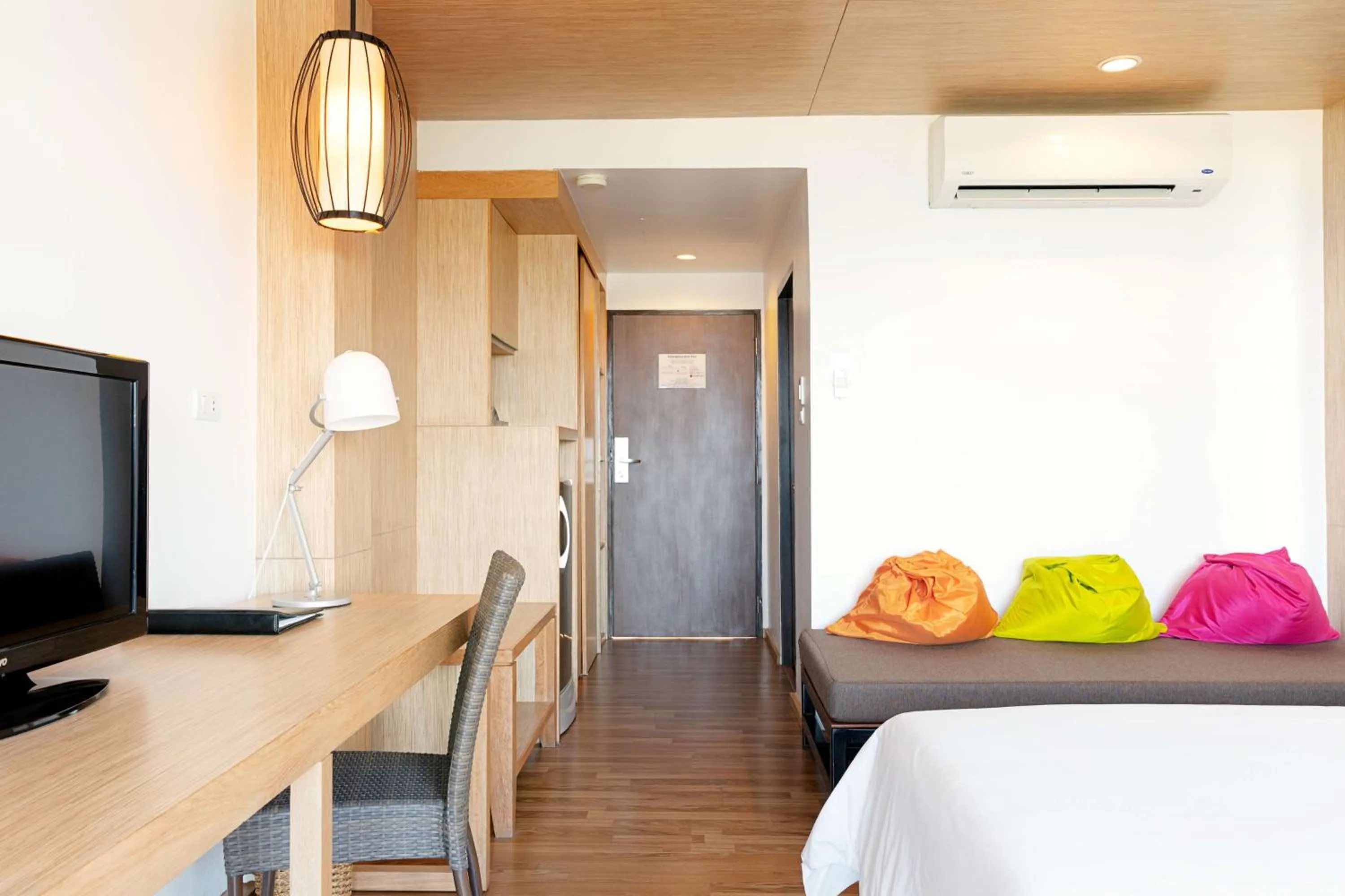 Bedroom, Bed in Best Western Phuket Ocean Resort