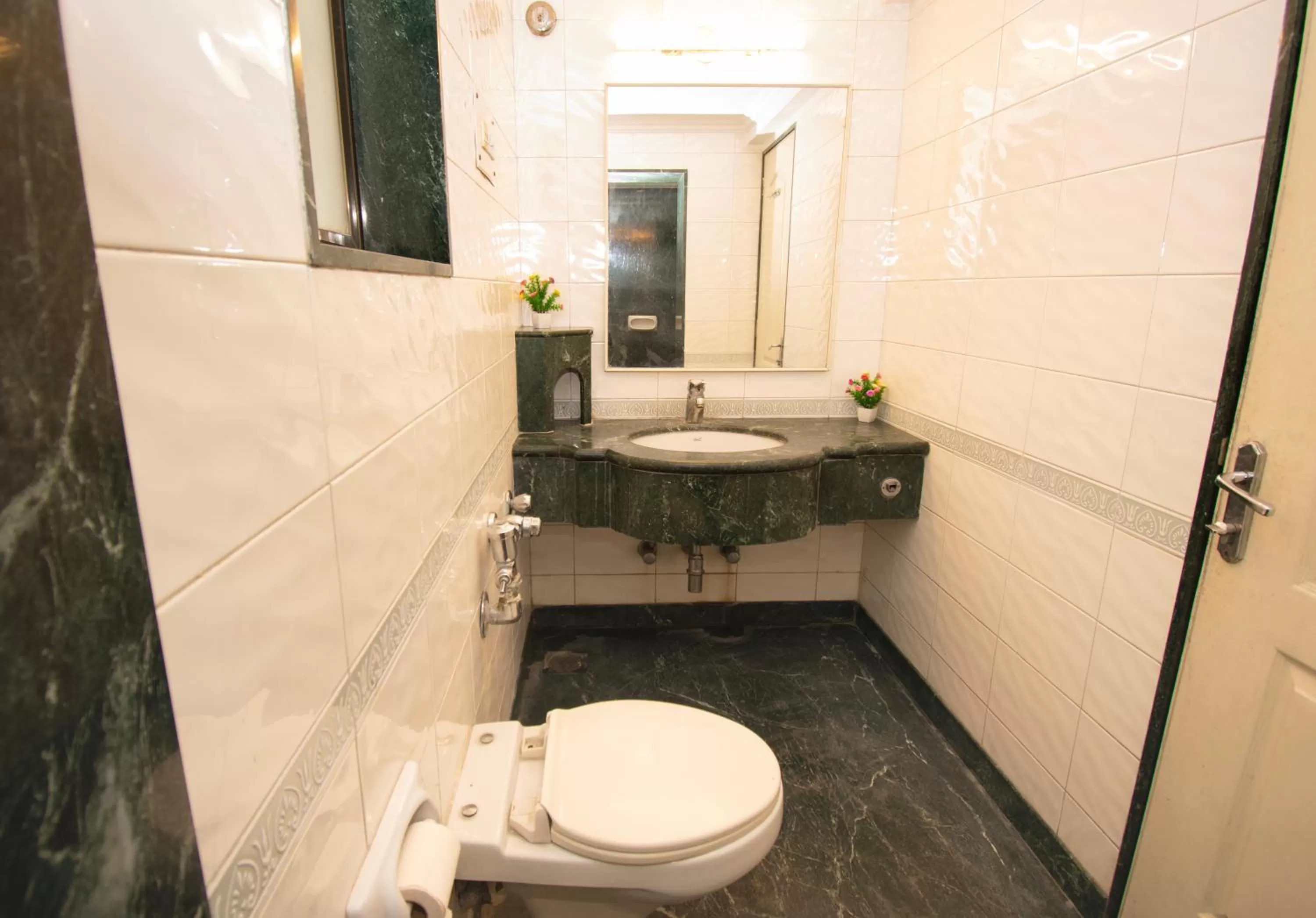 Bathroom in Octave Bund Garden