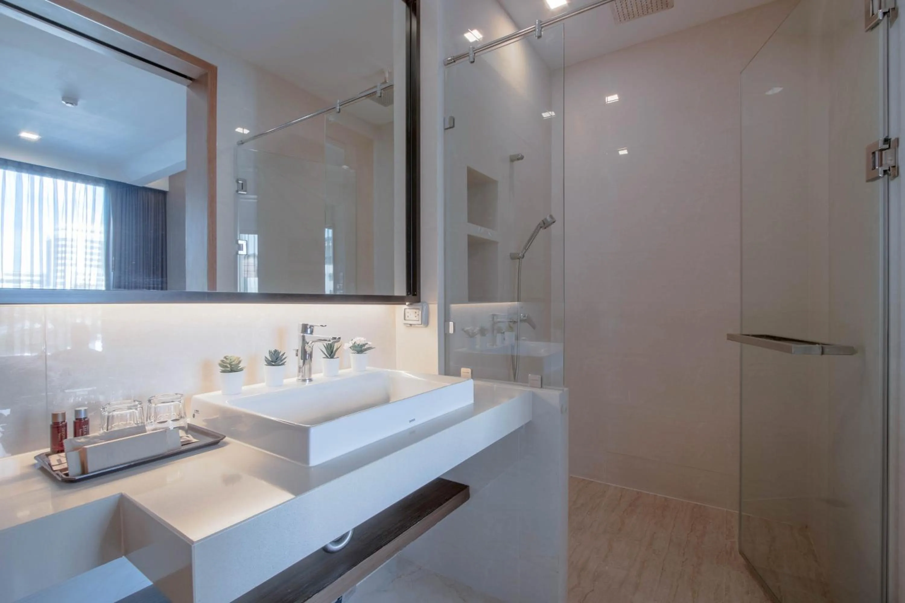 Shower in Kepler Residence Bangkok