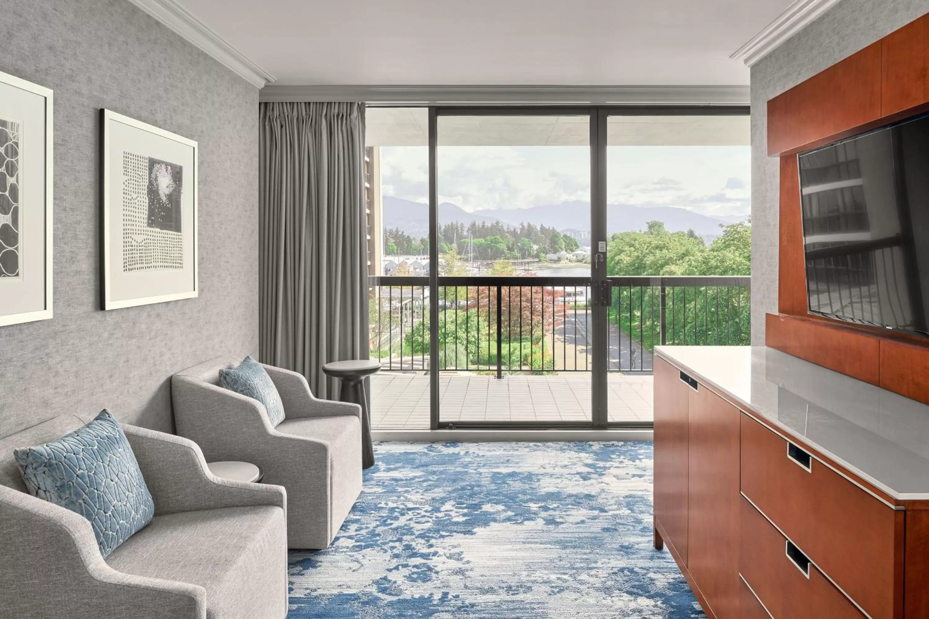 Photo of the whole room in The Westin Bayshore, Vancouver