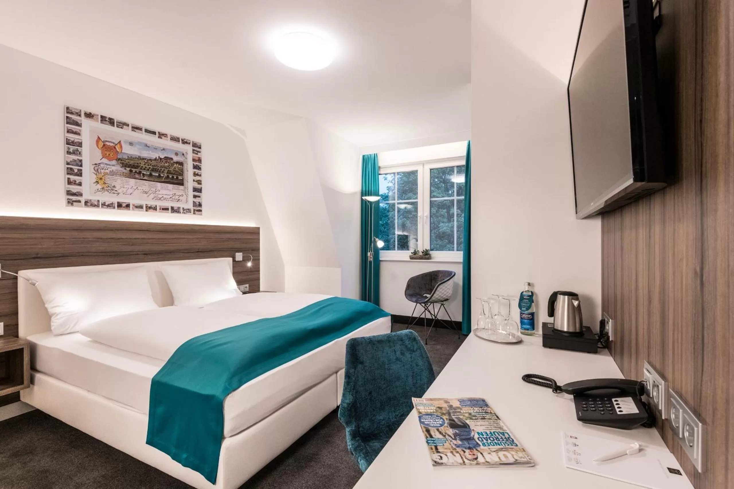 Bed in Parkhotel Hachenburg