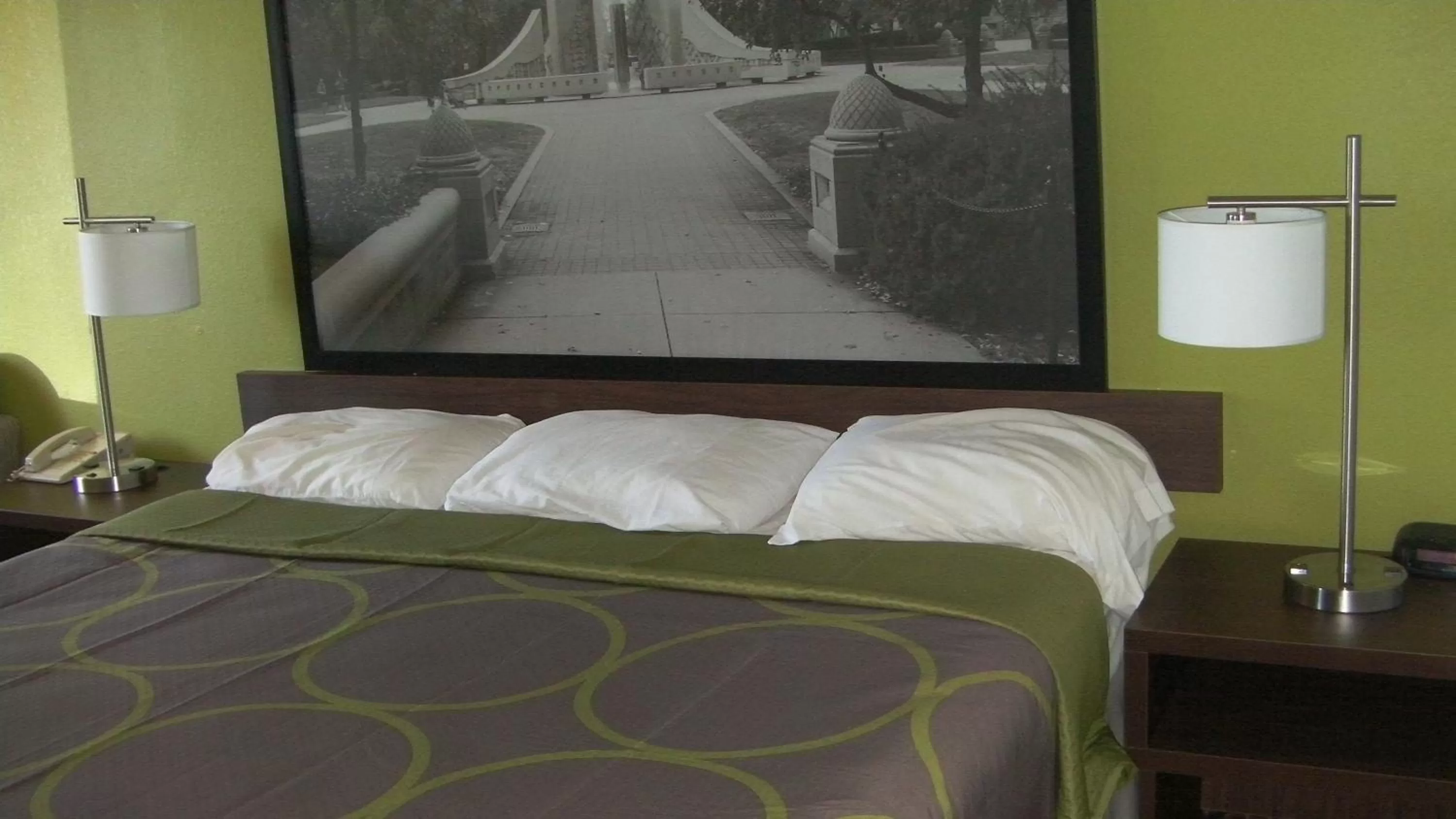 King Room - Disability Access - Non-Smoking in Super 8 by Wyndham Lafayette