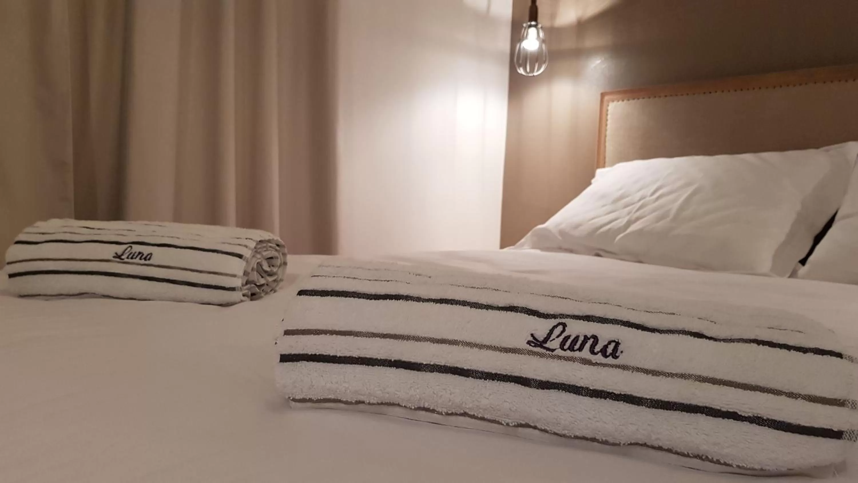Bed in Boutique Rooms Luna