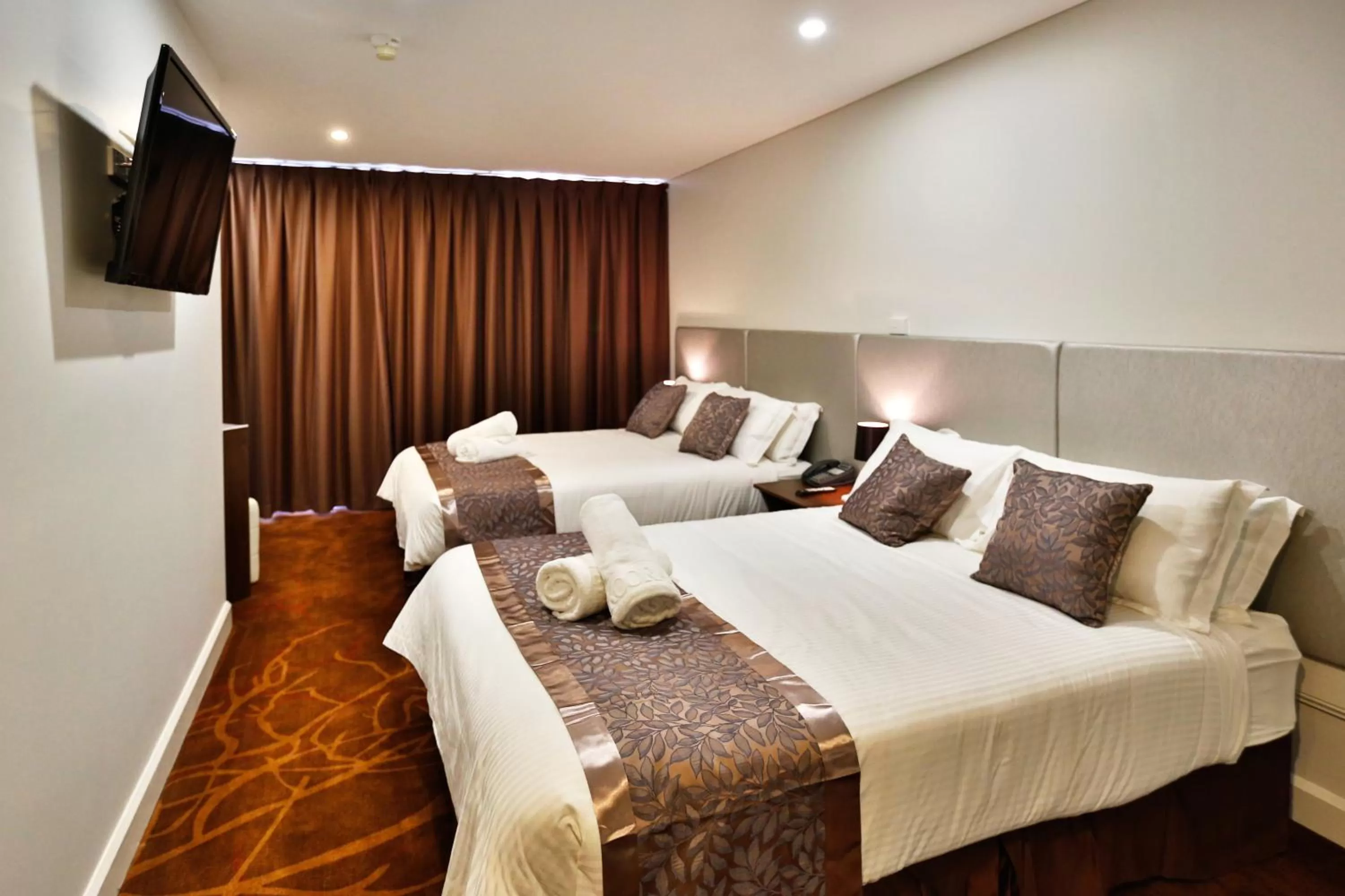 Bedroom, Bed in The Kooralbyn Valley