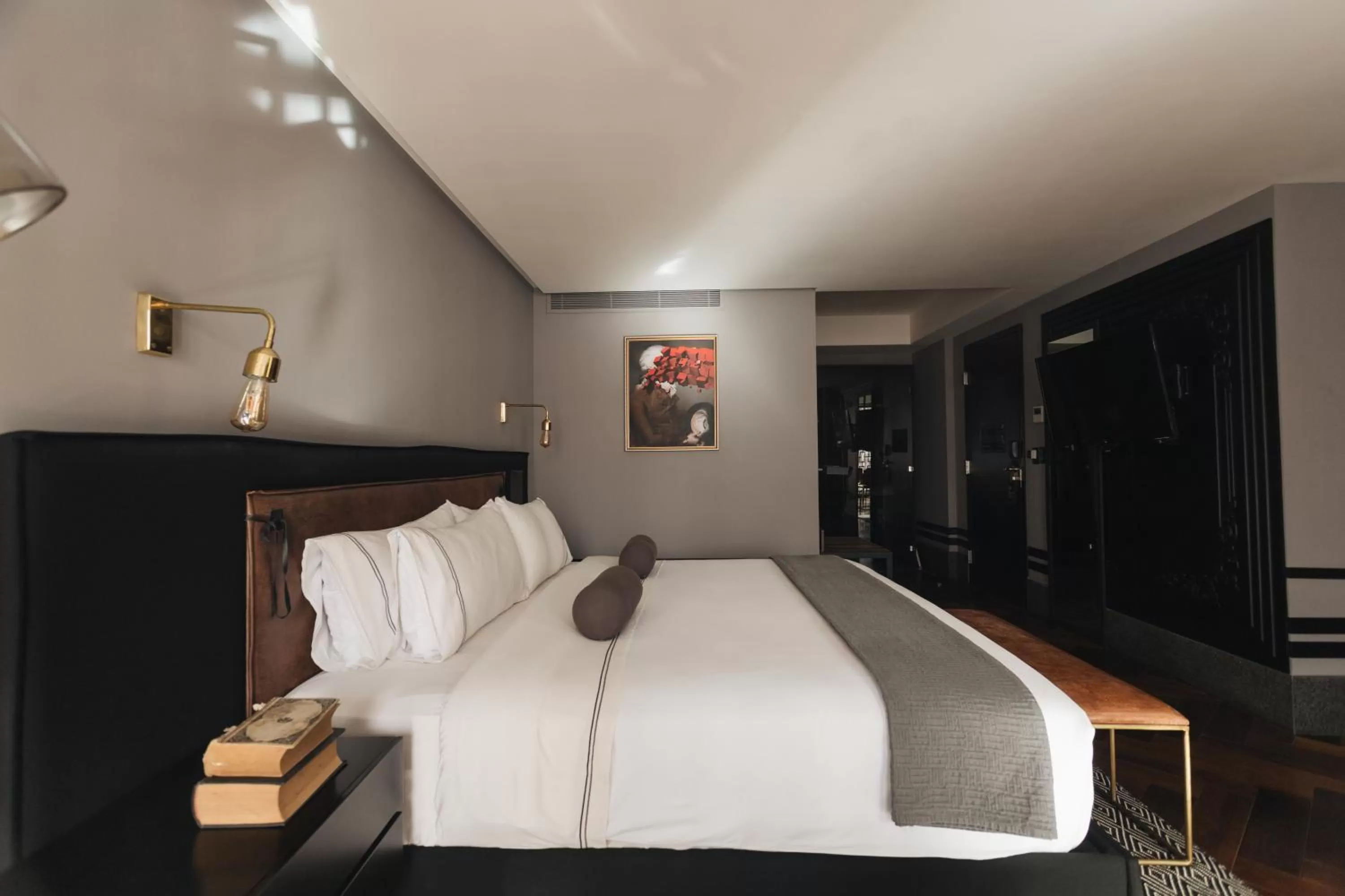 Bed in The Wild Oscar