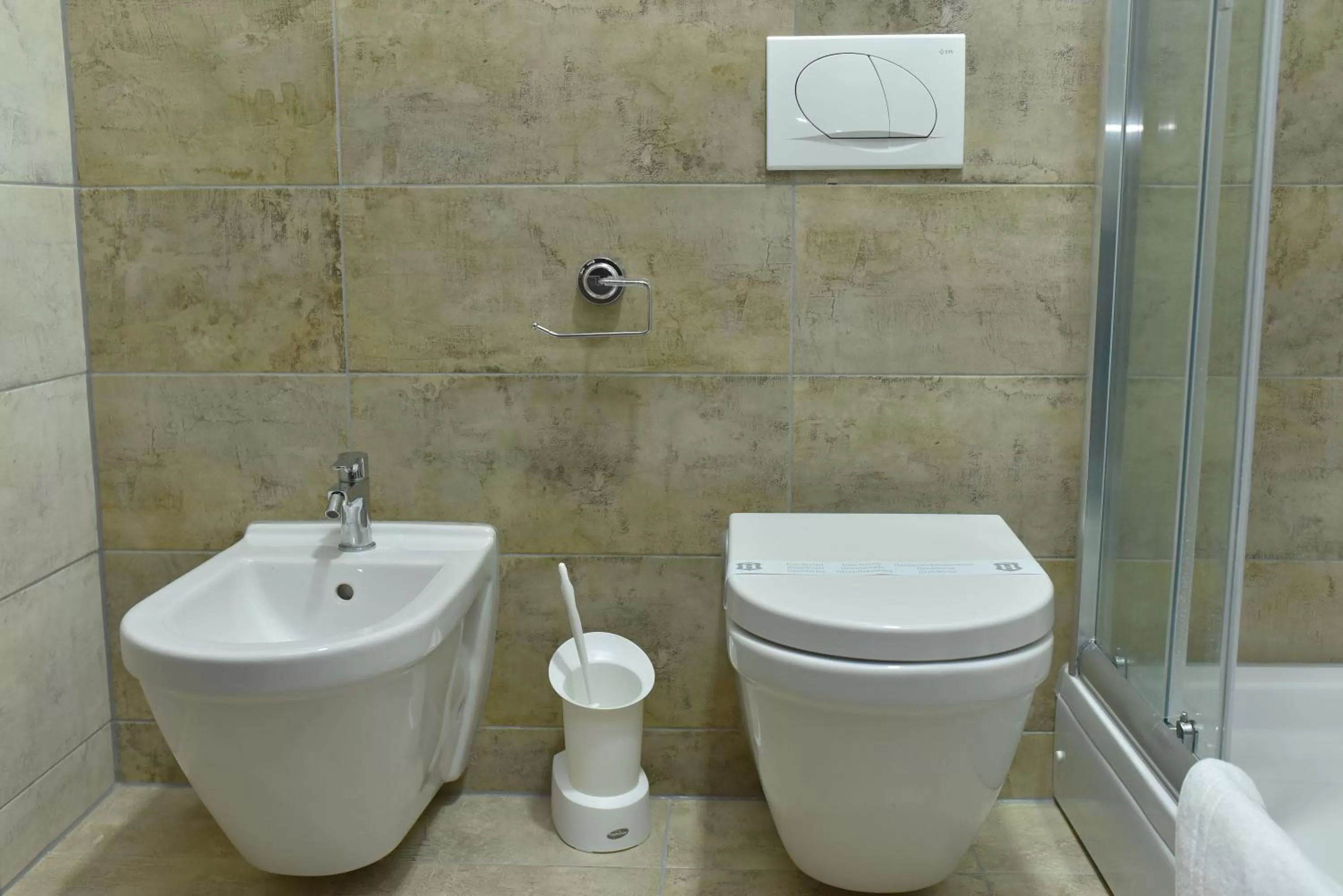 Bathroom in Motel Grand