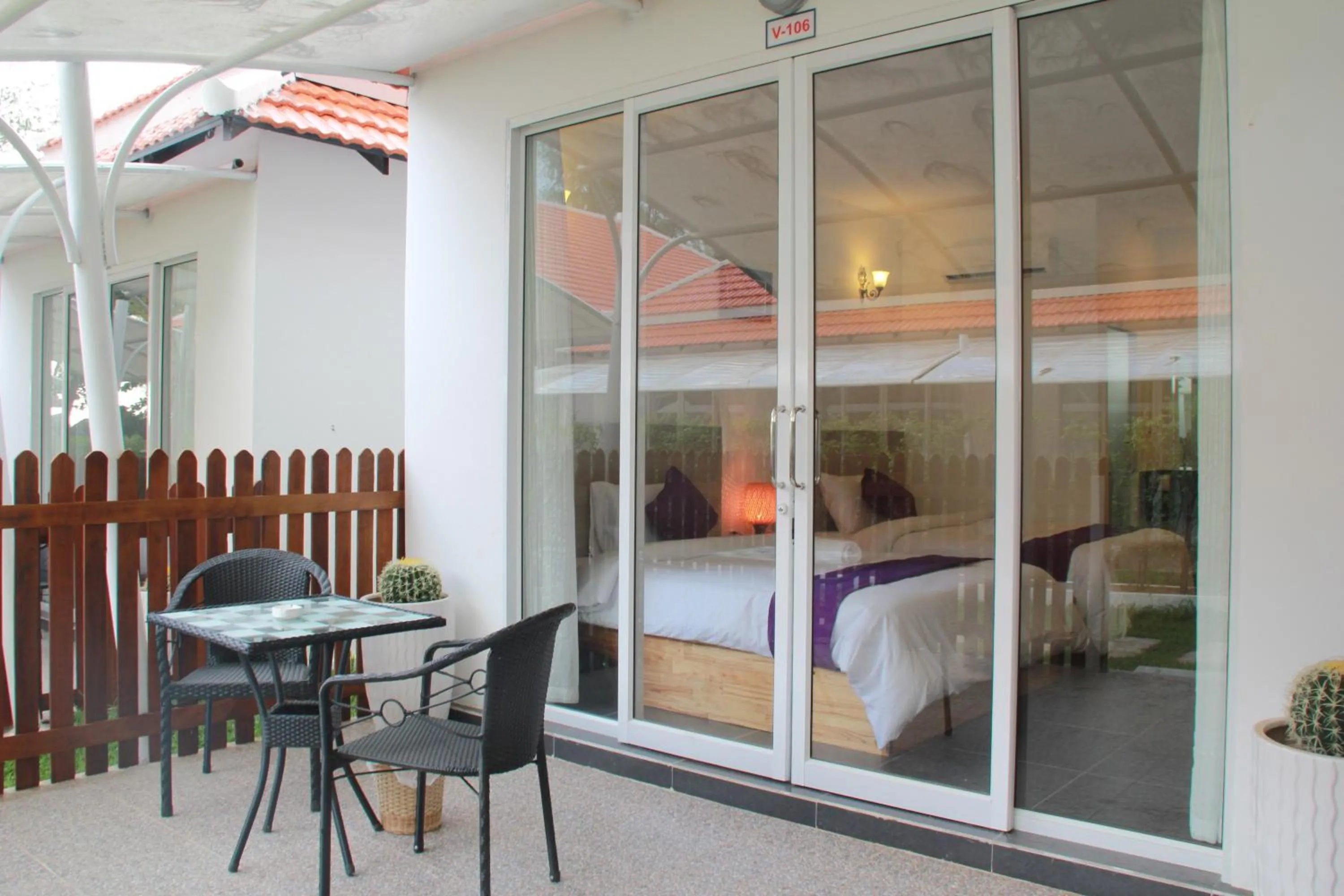 Balcony/Terrace, Bed in Good Time Resort