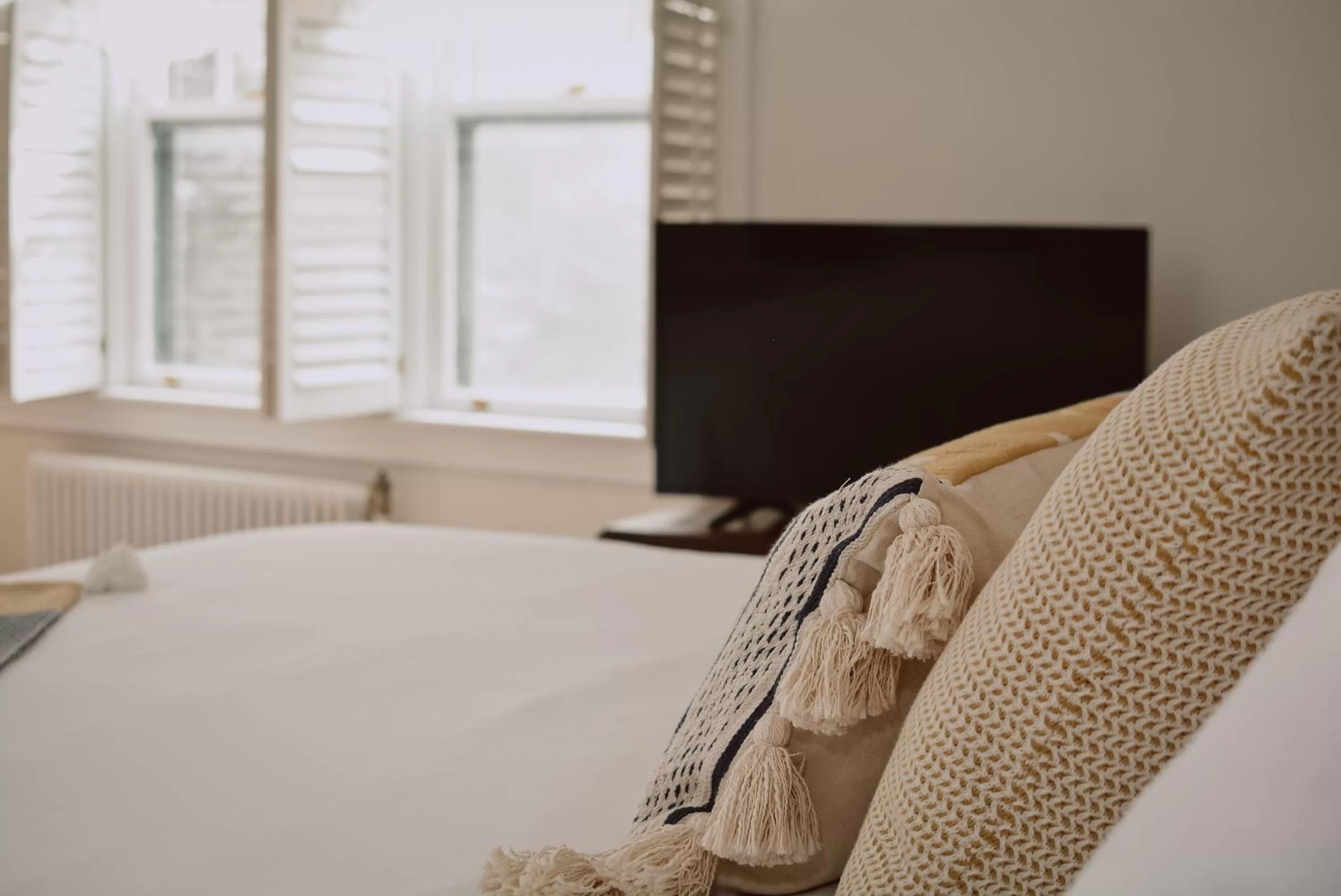 Bed in Hill Road Manor Bed & Breakfast