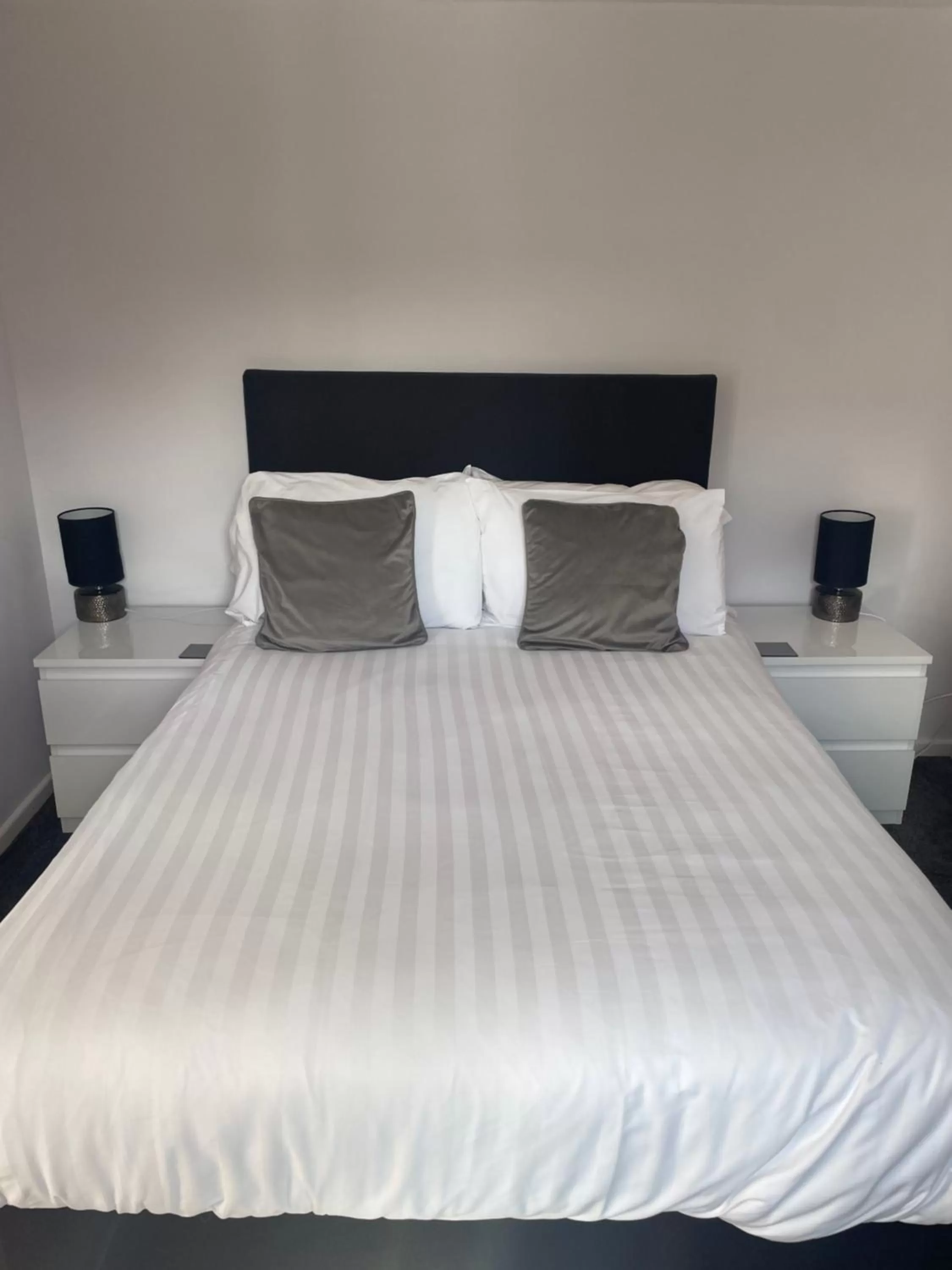 Bed in Coach house hotel