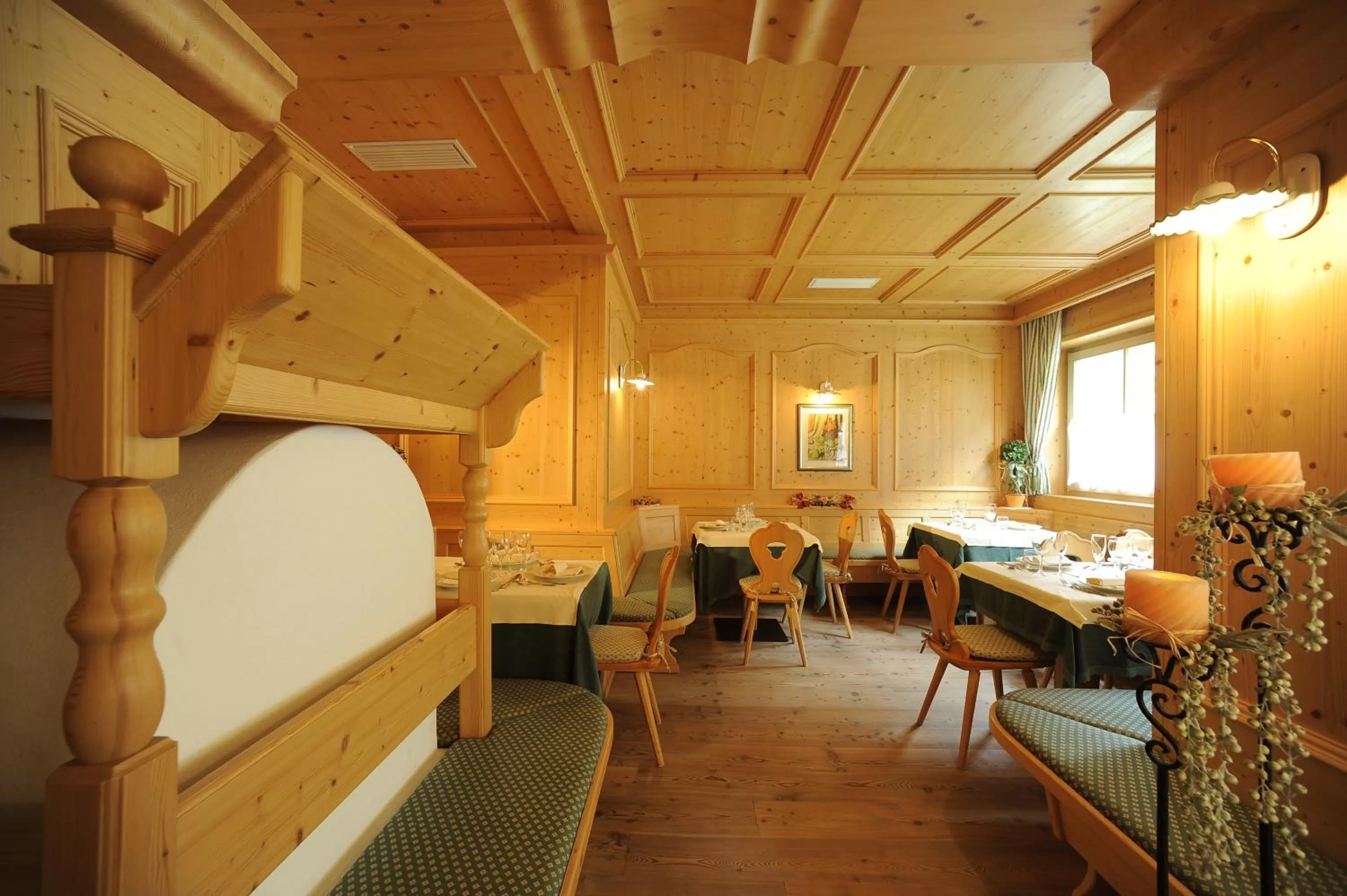 Restaurant/places to eat in Aparthotel Wellness Villa di Bosco