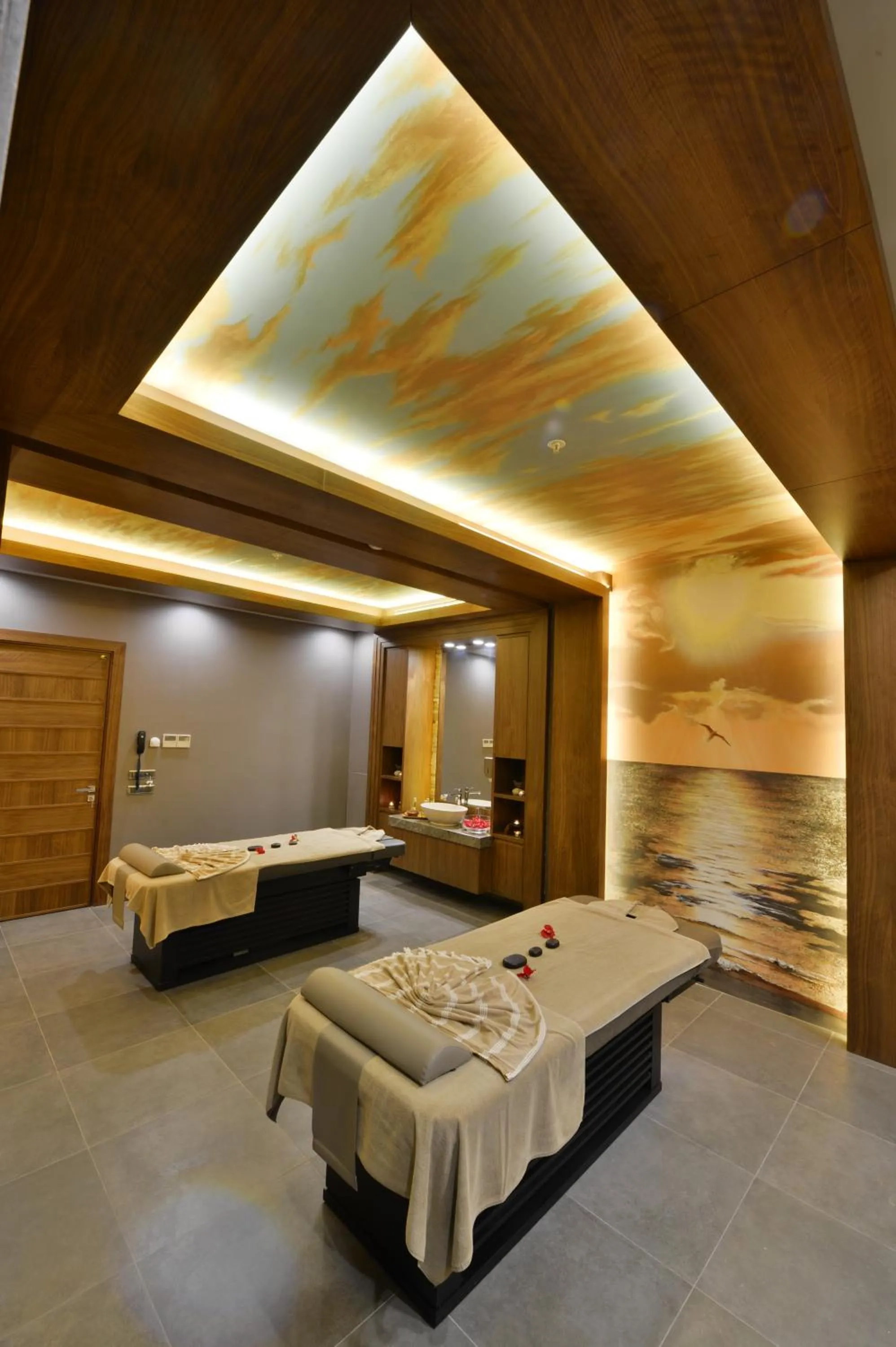 Hot Spring Bath, Bed in Marigold Thermal & Spa Hotel Bursa