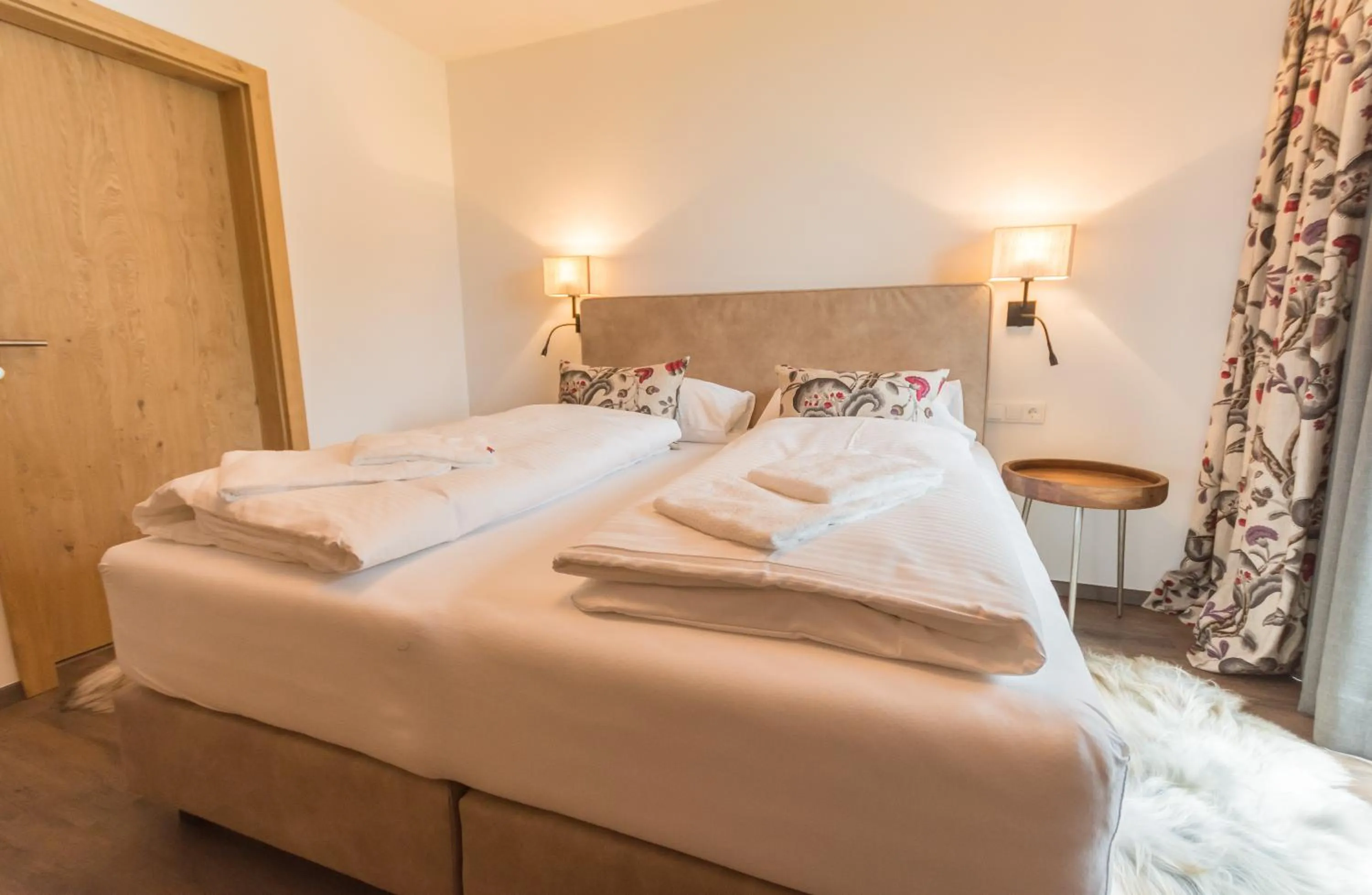 Bedroom, Bed in Schönblick Residence - Absolut Alpine Apartments