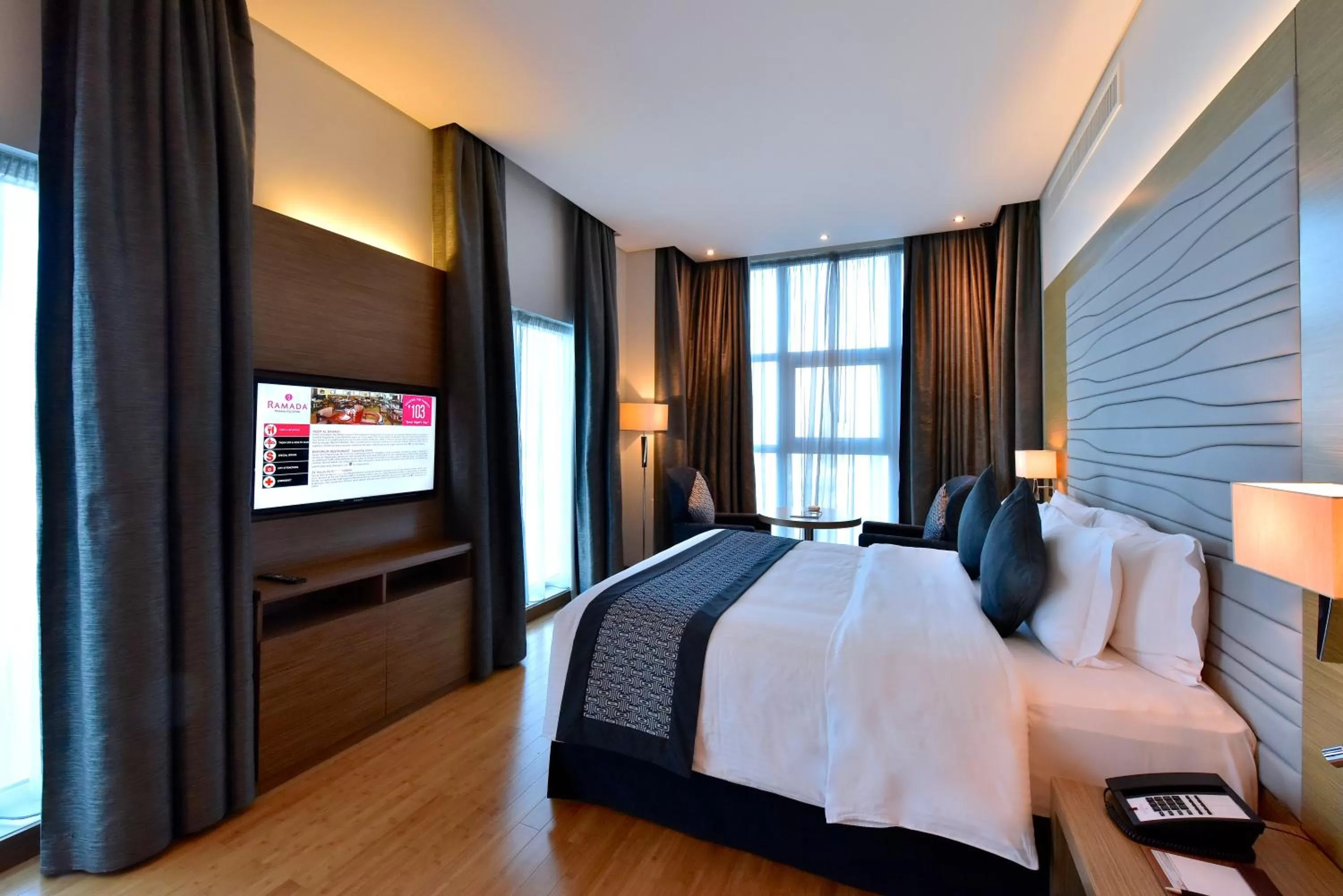 Day, Bed in Ramada by Wyndham Manama City Centre