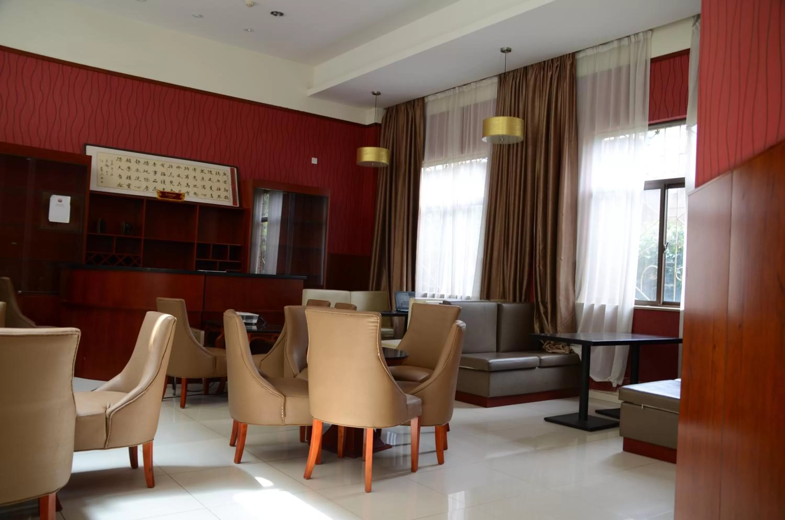 Soluxe Club International Hotel