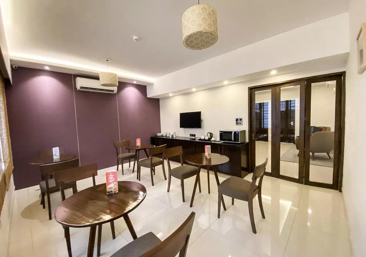 Jatra Flagship Dhaka Lake View