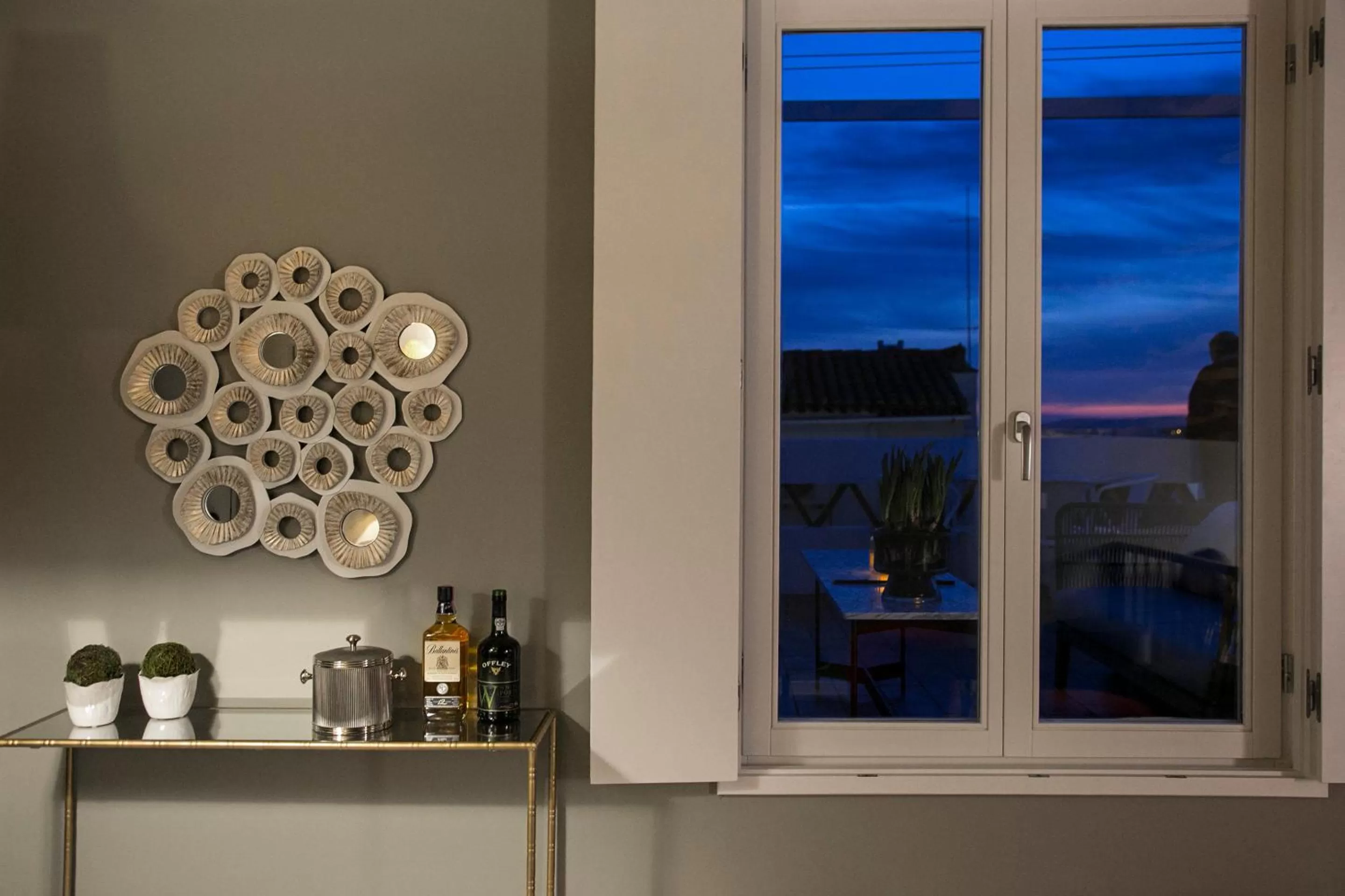 Lounge or bar in Valeriana Exclusive GuestHouse