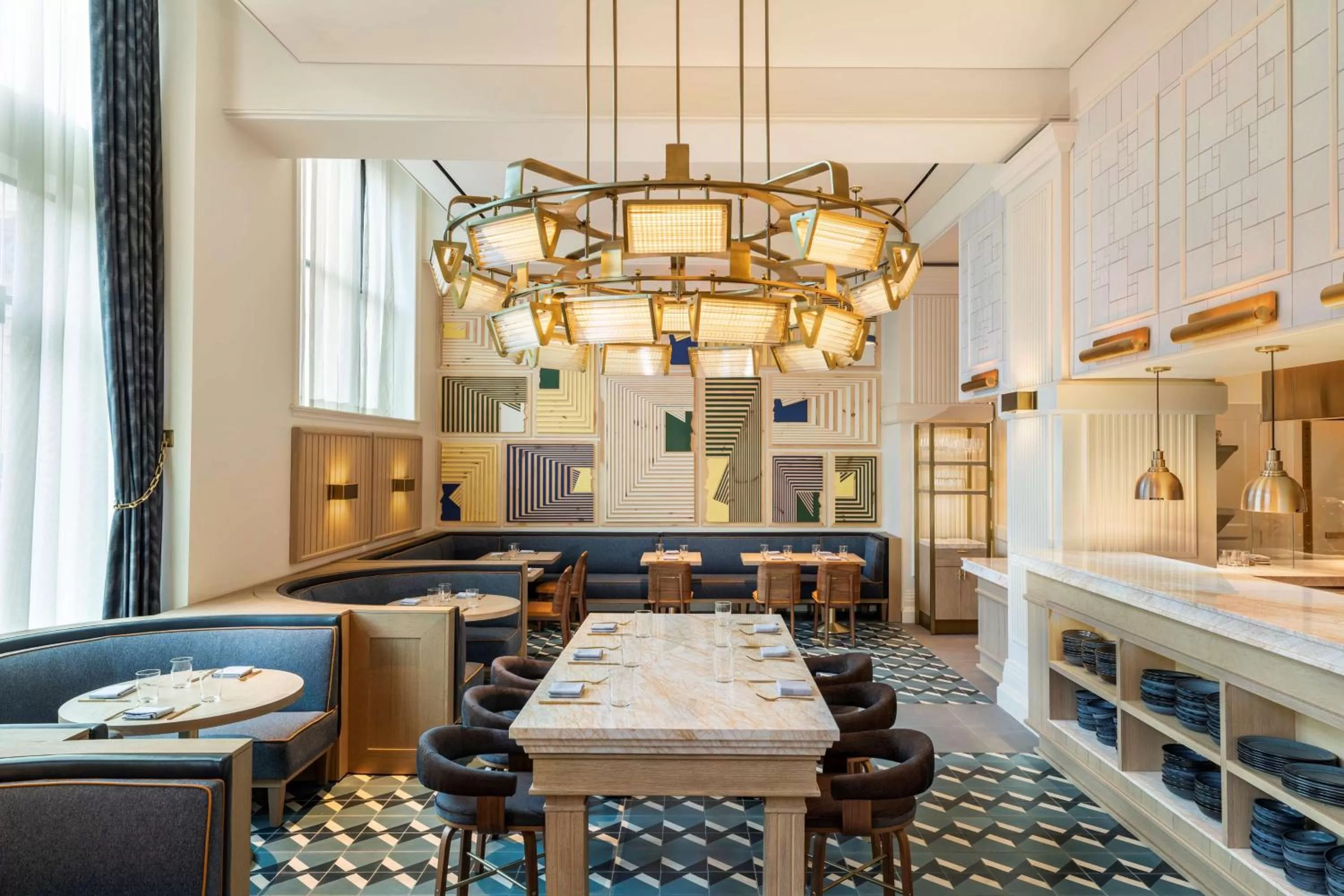 Dining area in Canopy By Hilton Philadelphia Center City